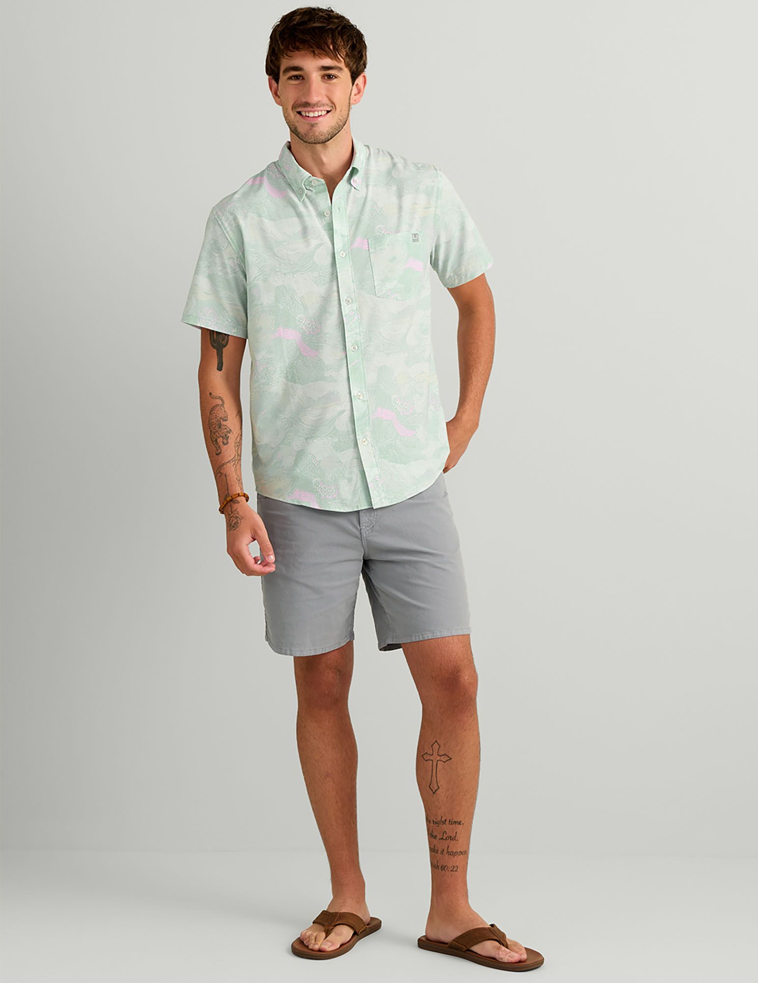 HUK Men's Short Sleeve Kona Button Down product image