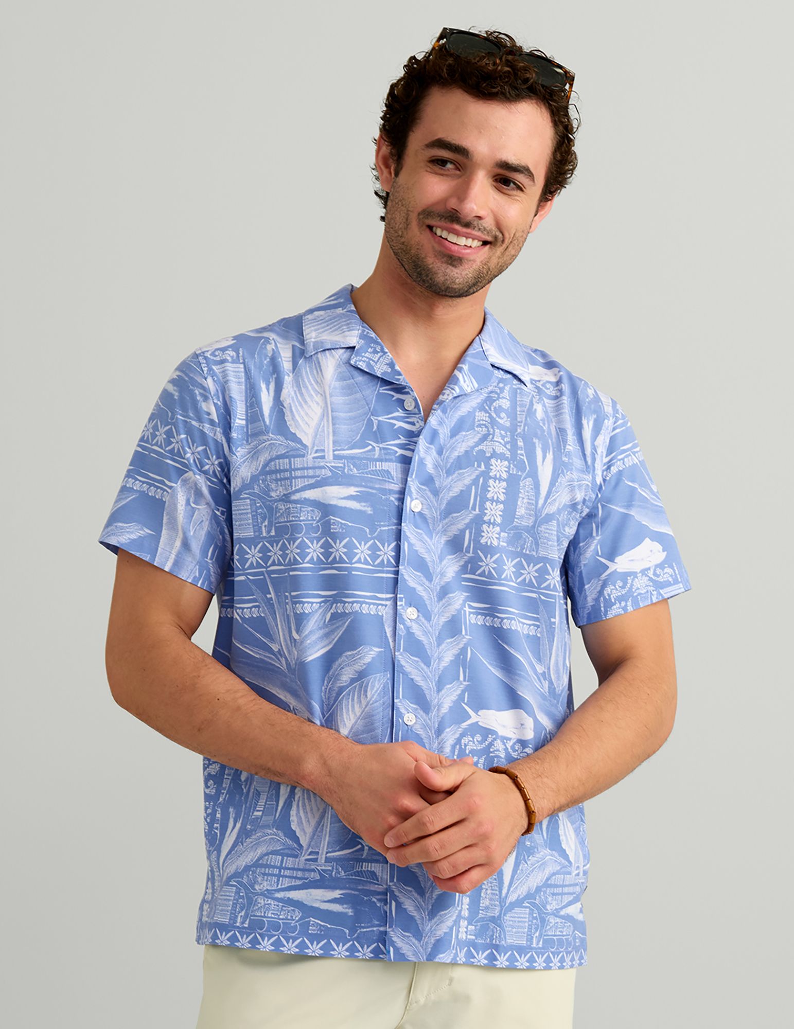 HUK Men's Short Sleeve Button-Down Camp Shirt product image