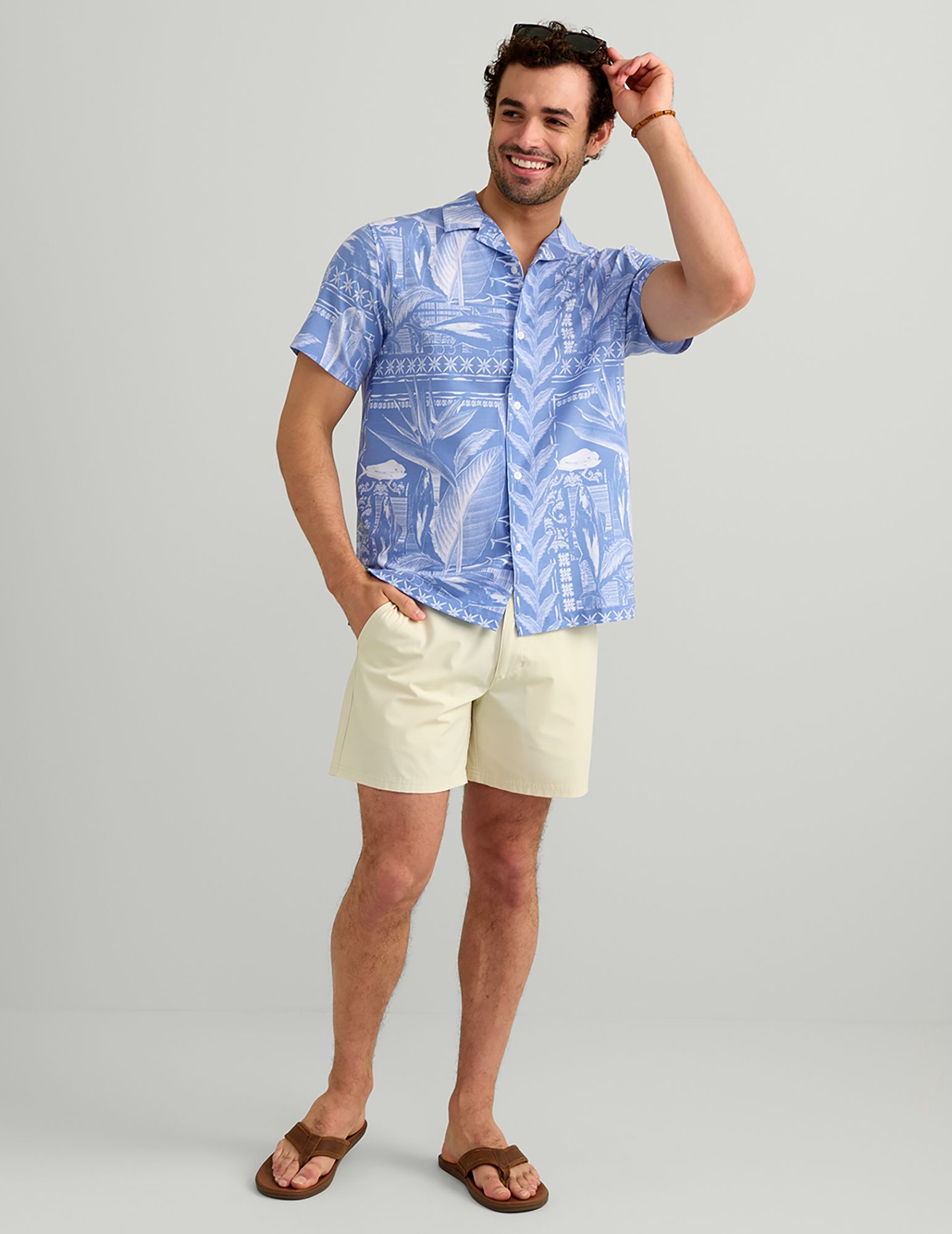 HUK Men's Short Sleeve Button-Down Camp Shirt product image