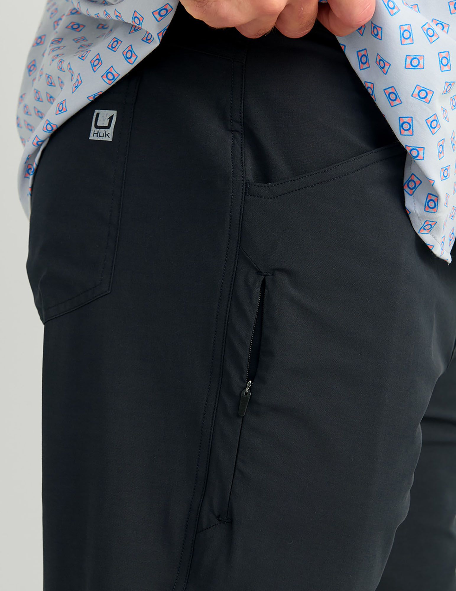 HUK Men's Kona 6-Inch Shorts product image