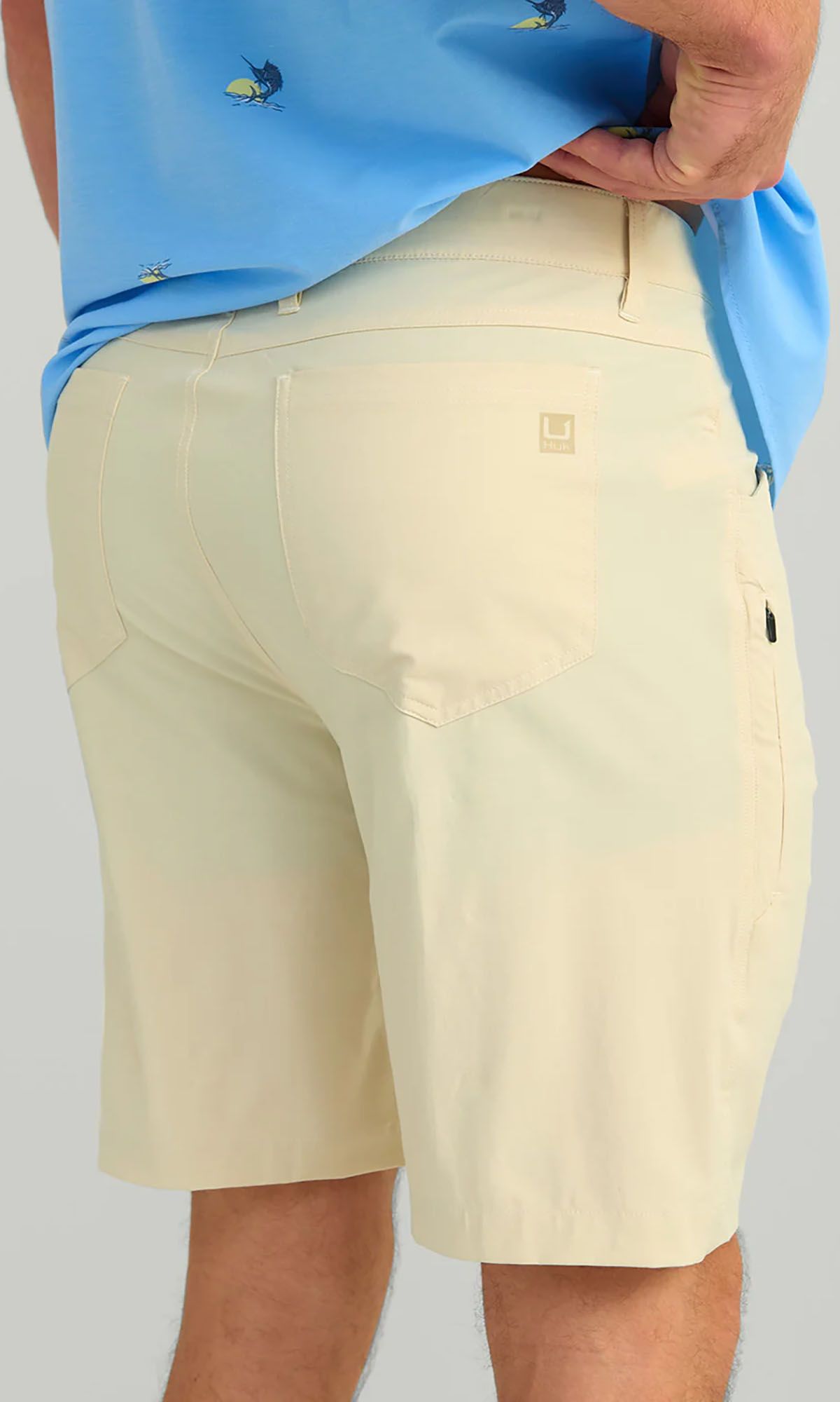 HUK Men's 9" Kona Shorts product image
