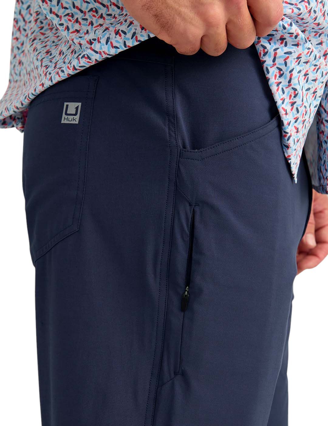HUK Men's 9" Kona Shorts product image