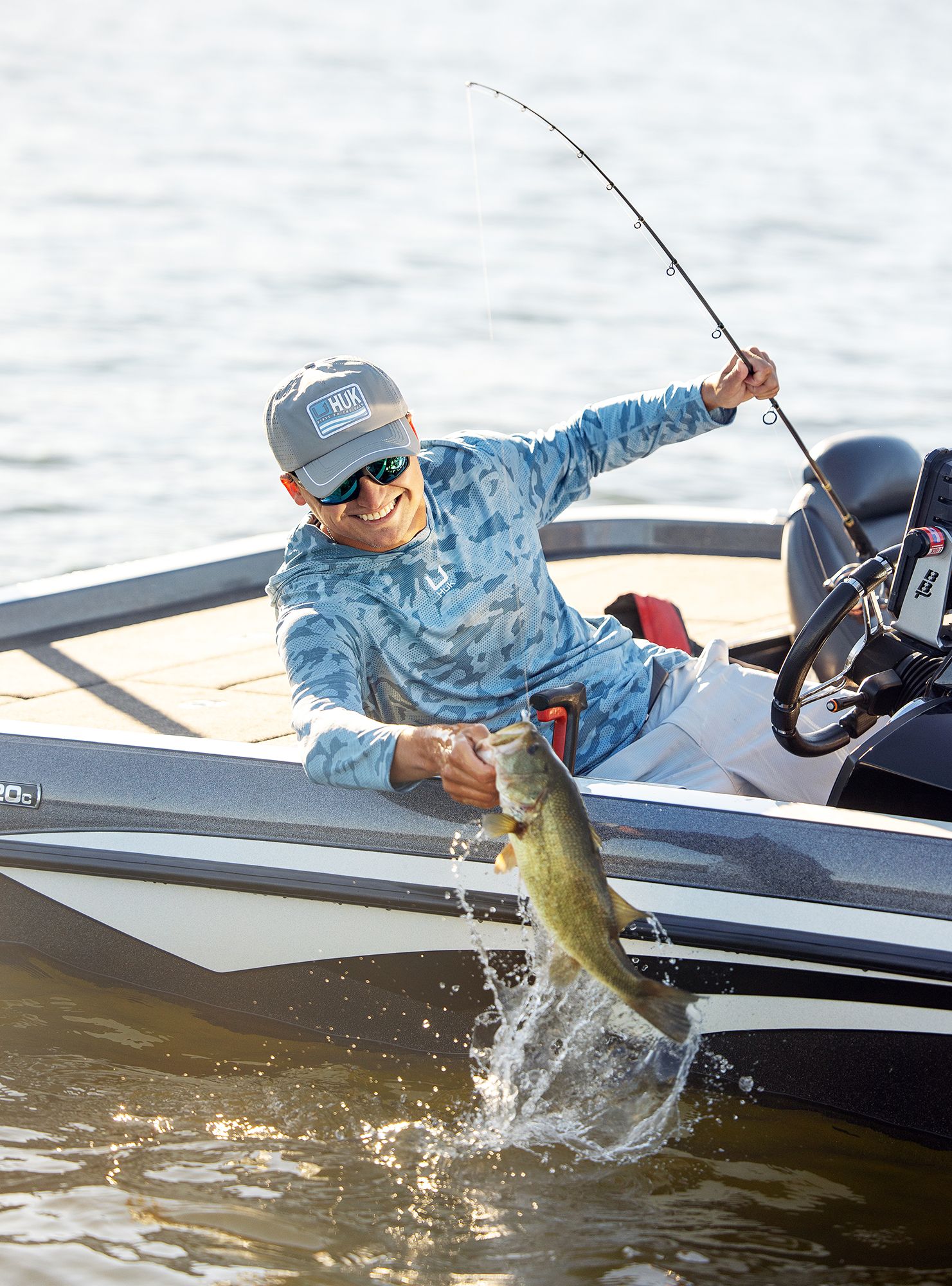 Huk Born Wave Performance Hat product image