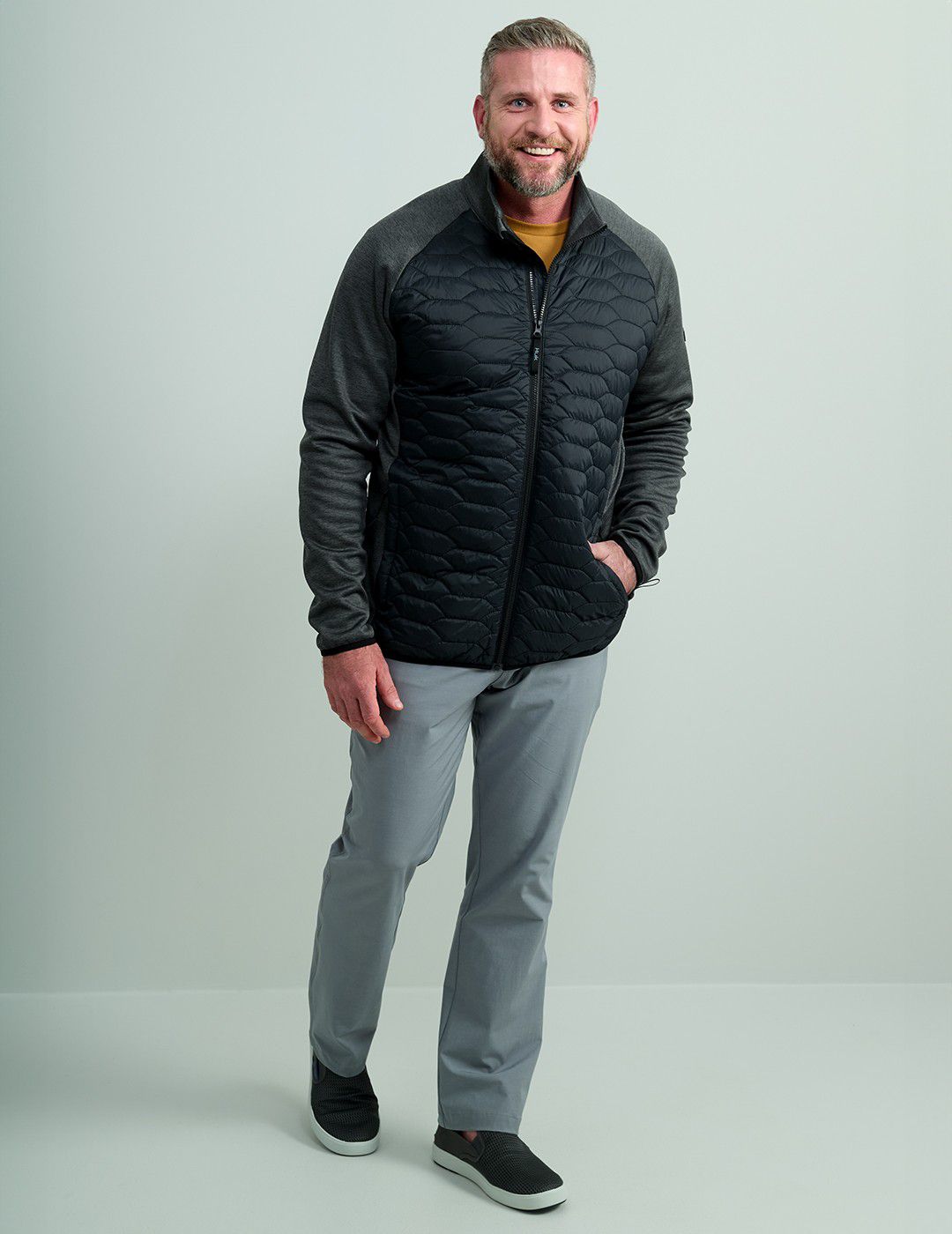 HUK Men's Scale Hybrid Jacket product image