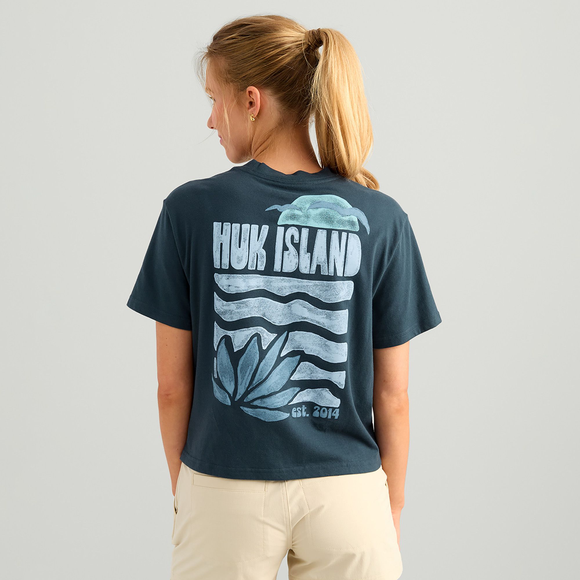 HUK Women's Local Pocket T-Shirt product image