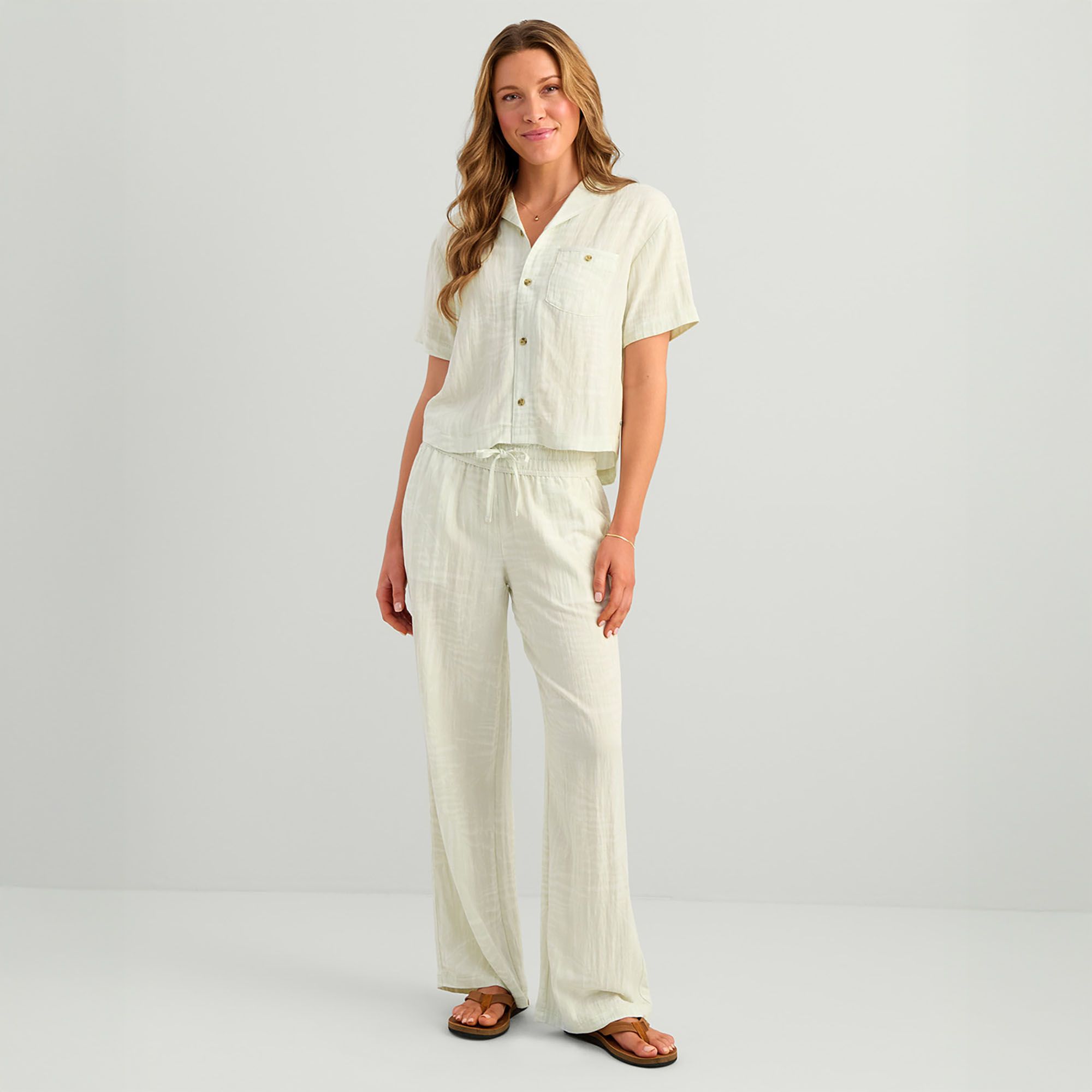 HUK Women's Breezeway Camp Shirt product image