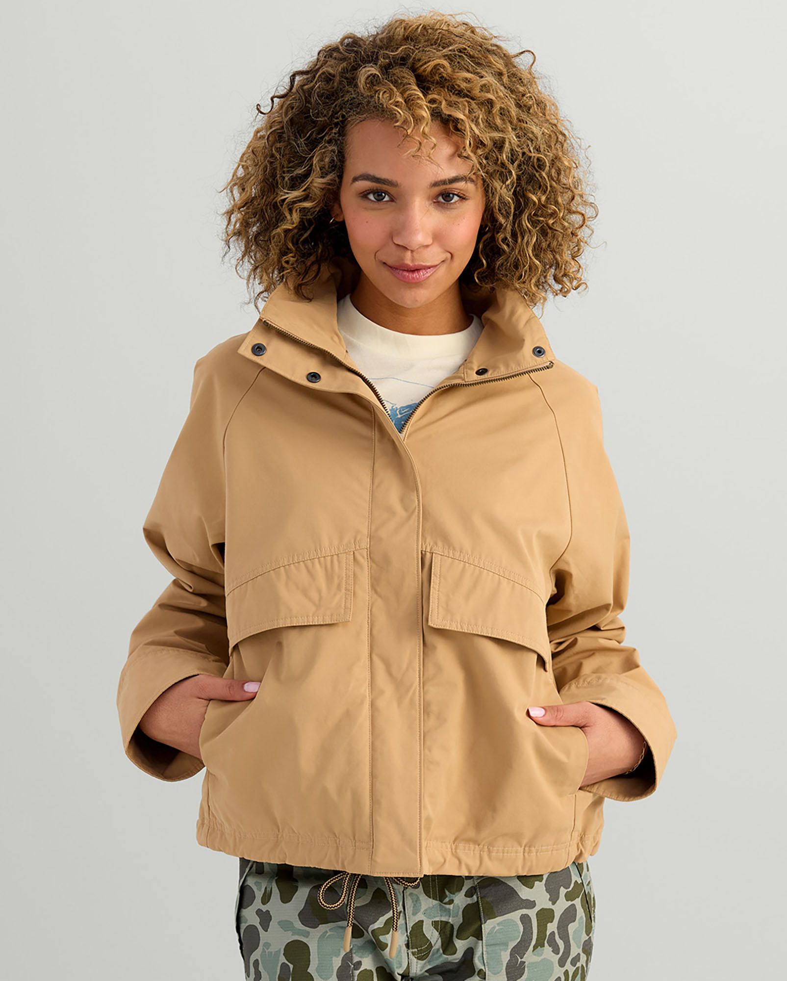 HUK Women's Boatyard Jacket product image
