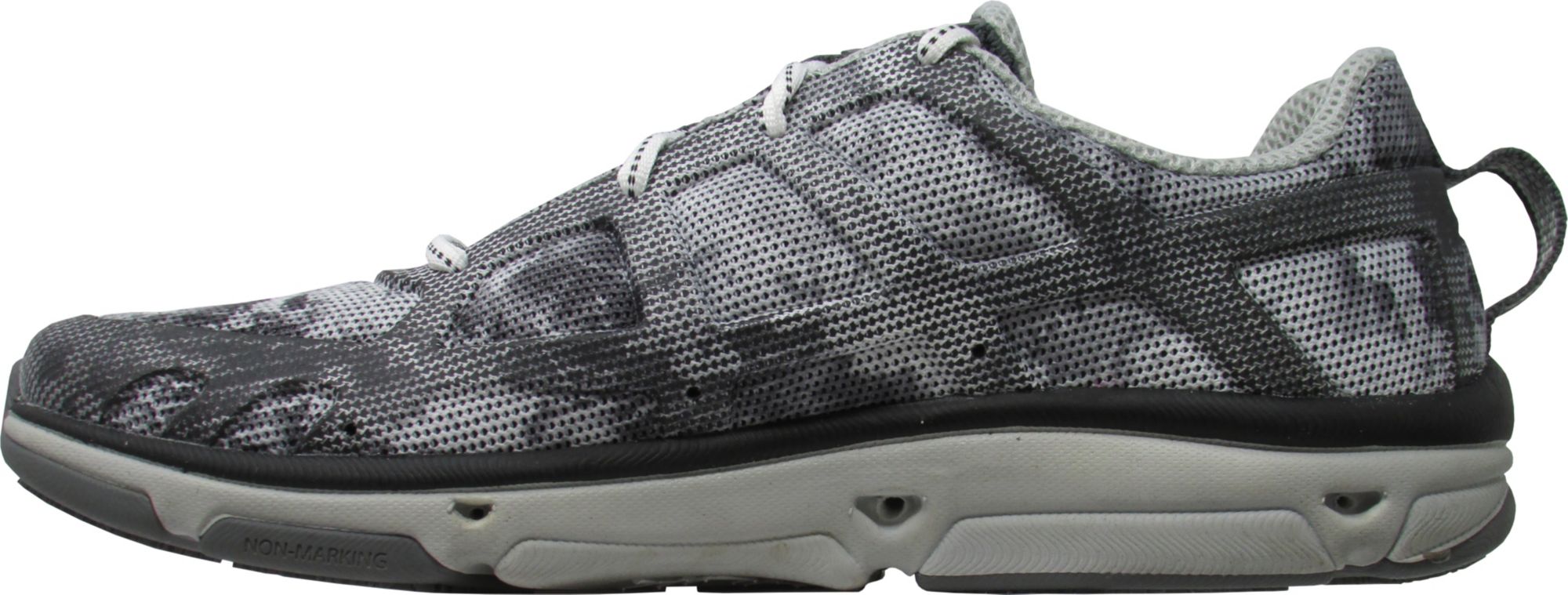 huk men's boat shoes