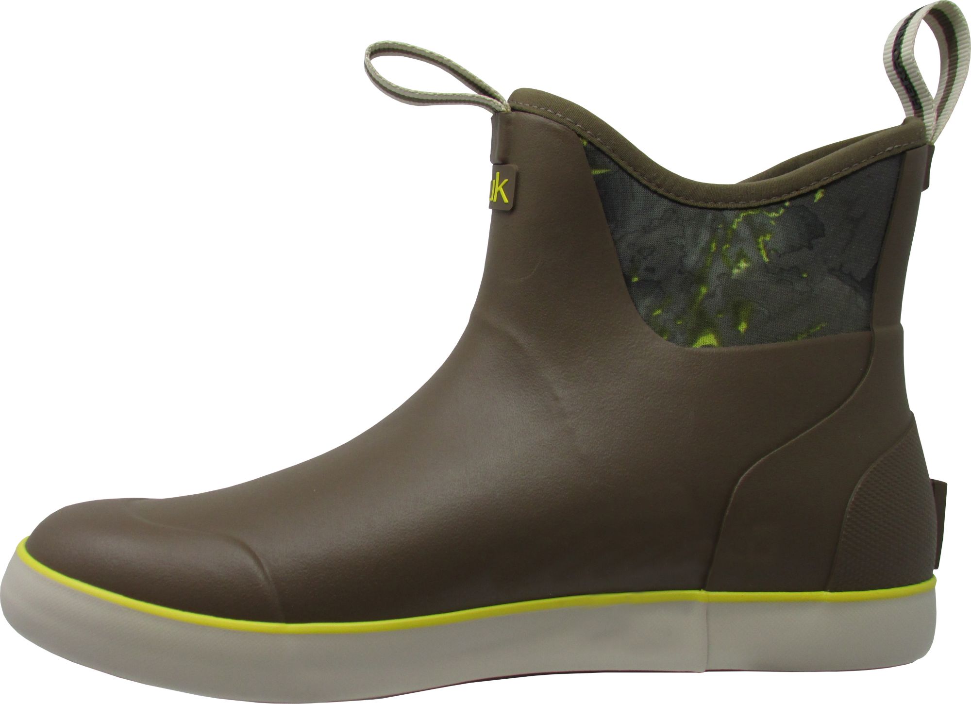 huk deck boots