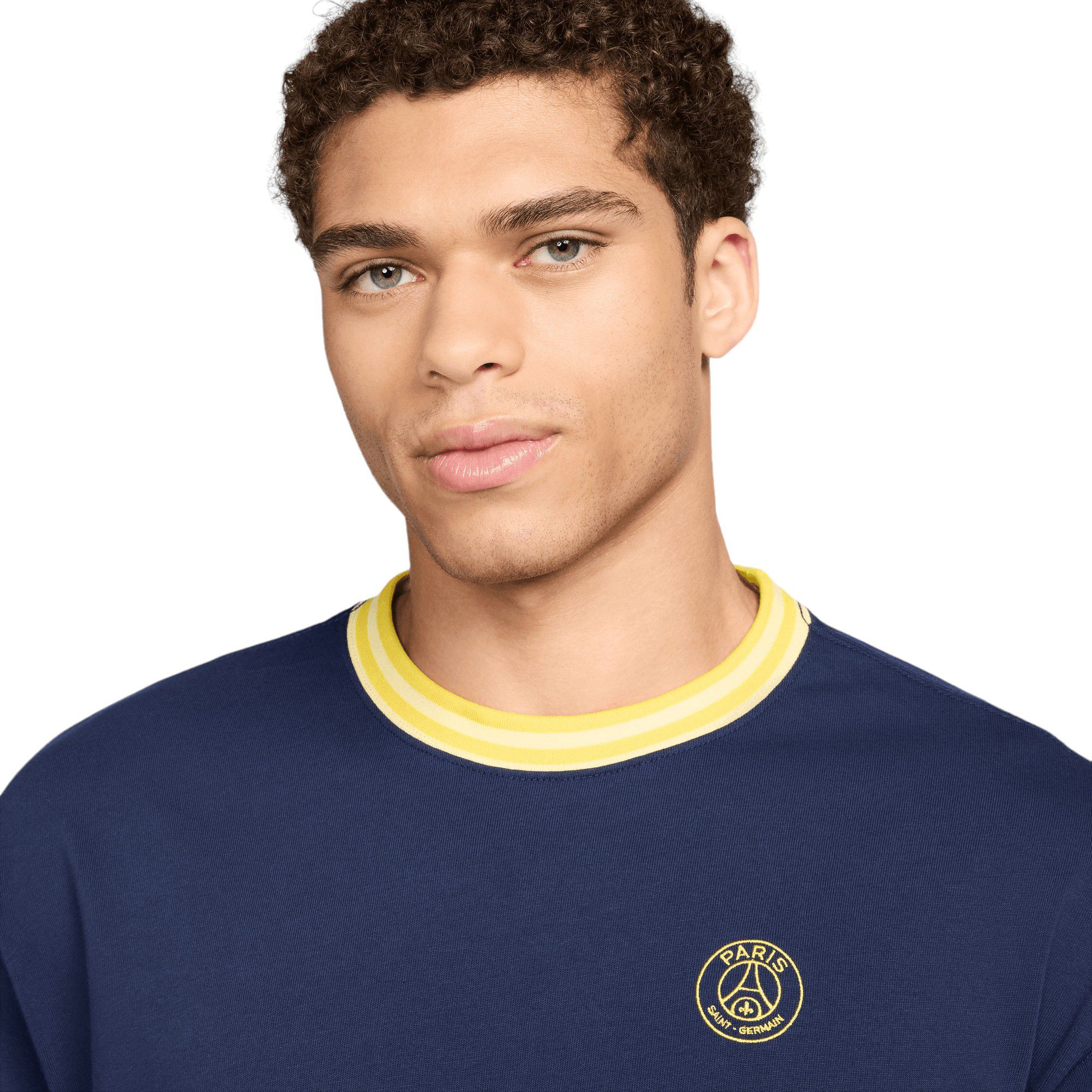Nike Adult Paris Saint-Germain Essential Navy T-Shirt product image