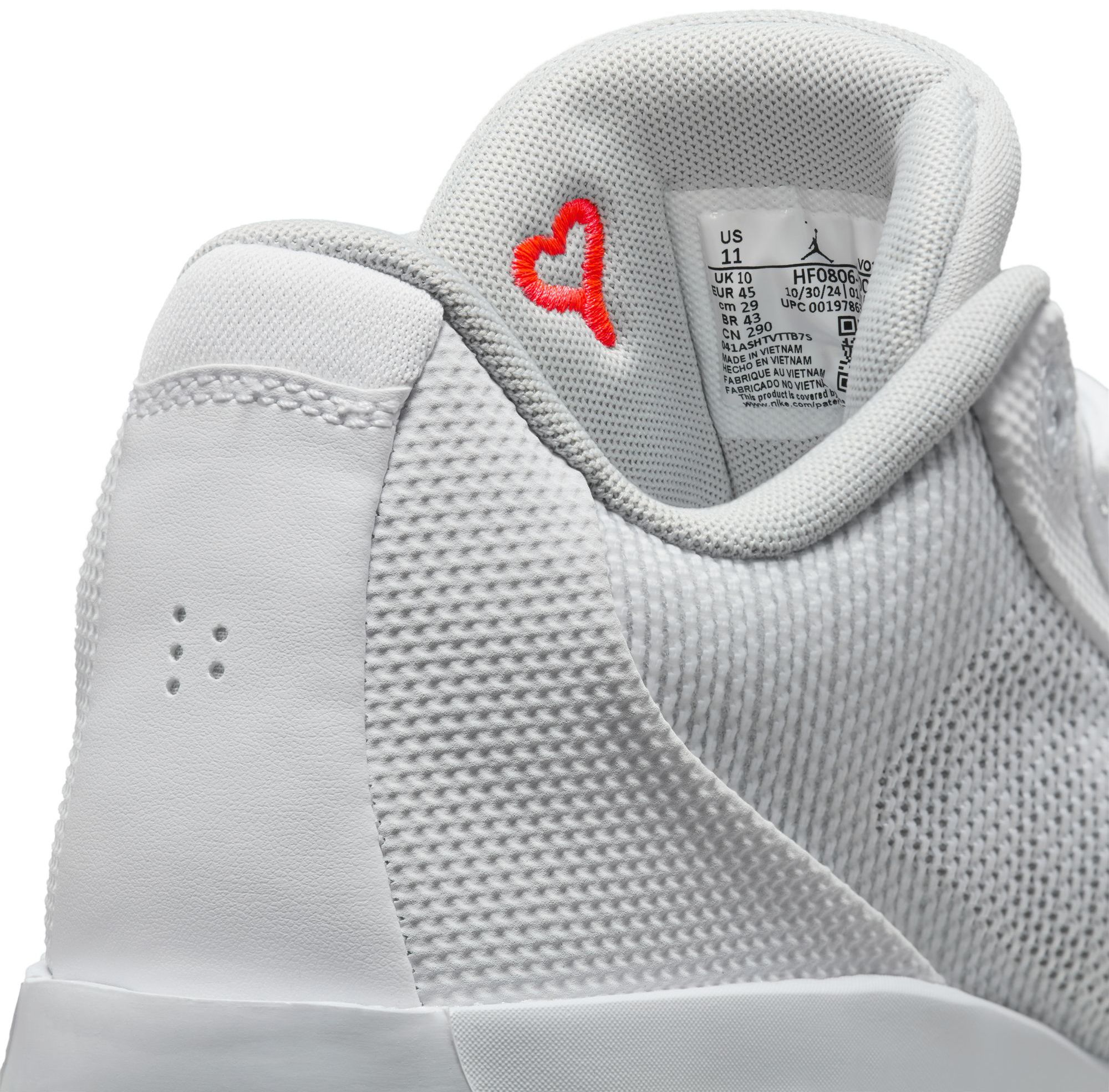 Jordan Luka 77 Basketball Shoes product image