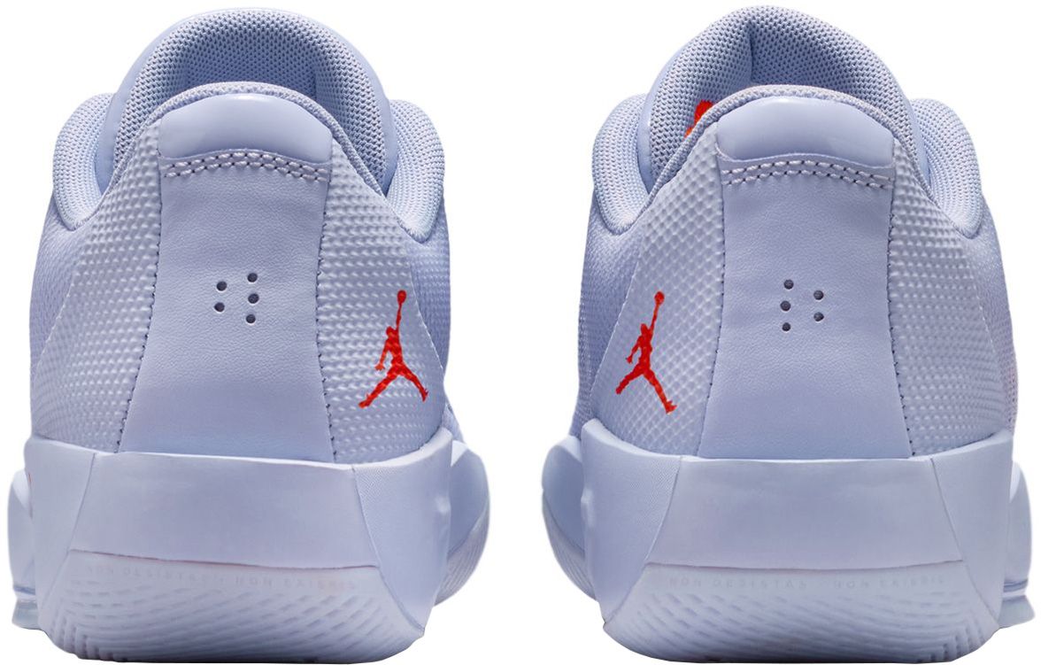 Jordan Kids' Grade School Luka .77 Basketball Shoes product image