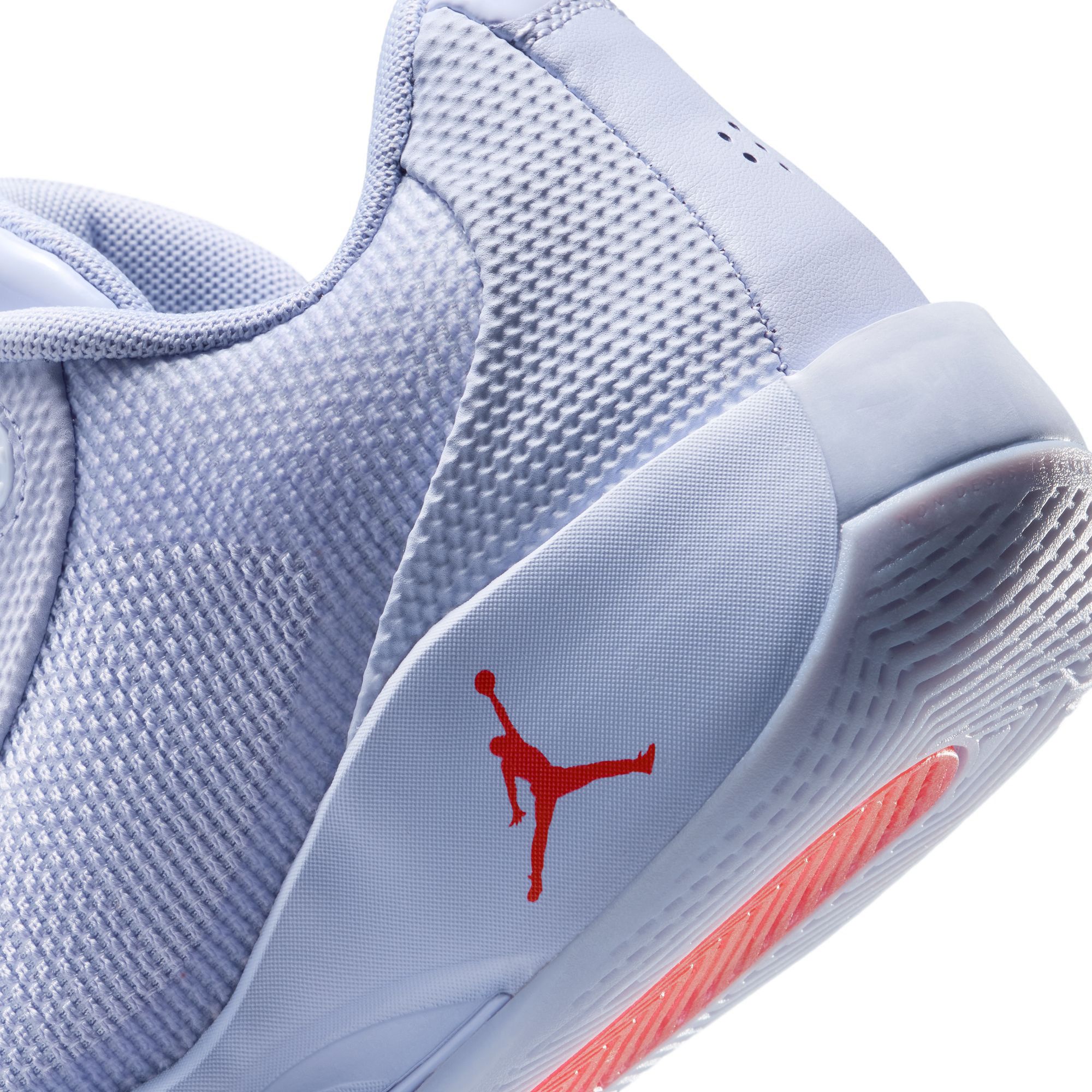 Jordan Kids' Grade School Luka .77 Basketball Shoes product image