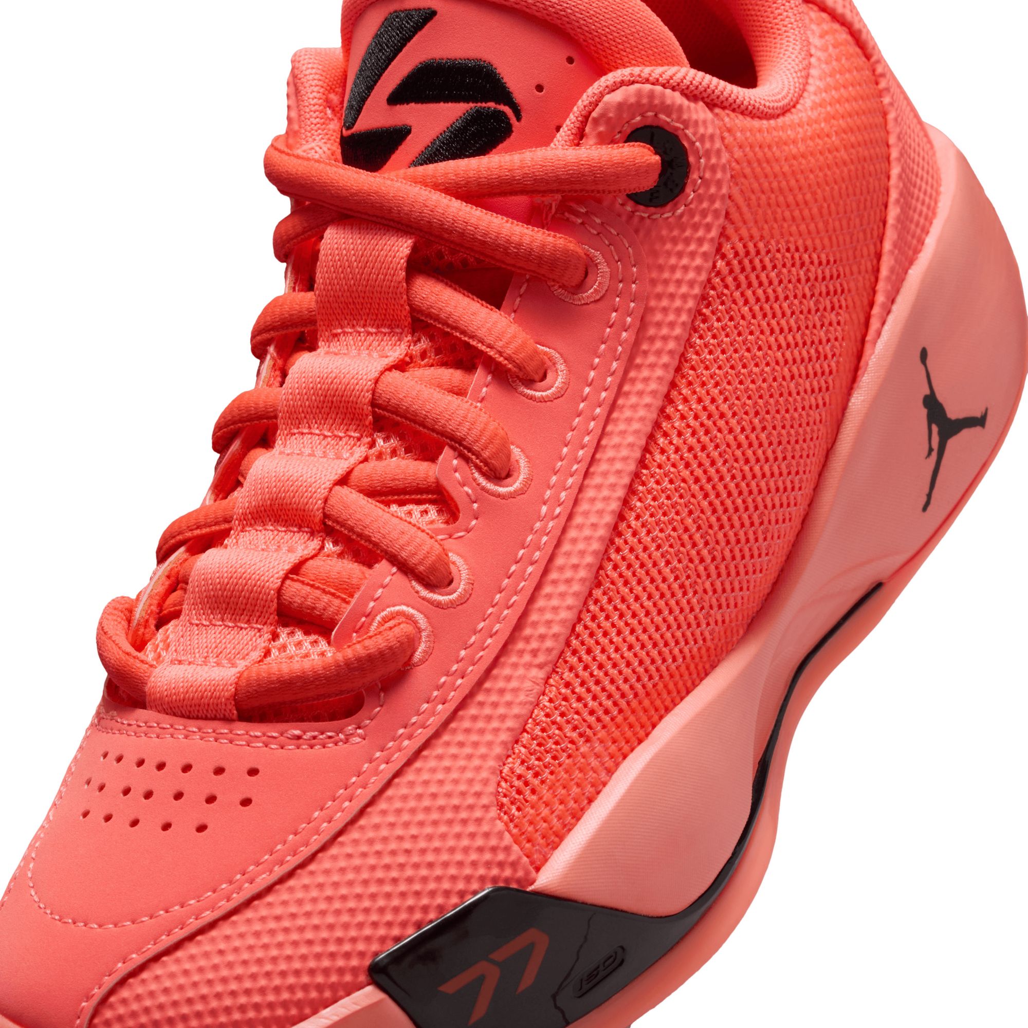 Jordan Kids' Grade School Luka .77 Basketball Shoes product image