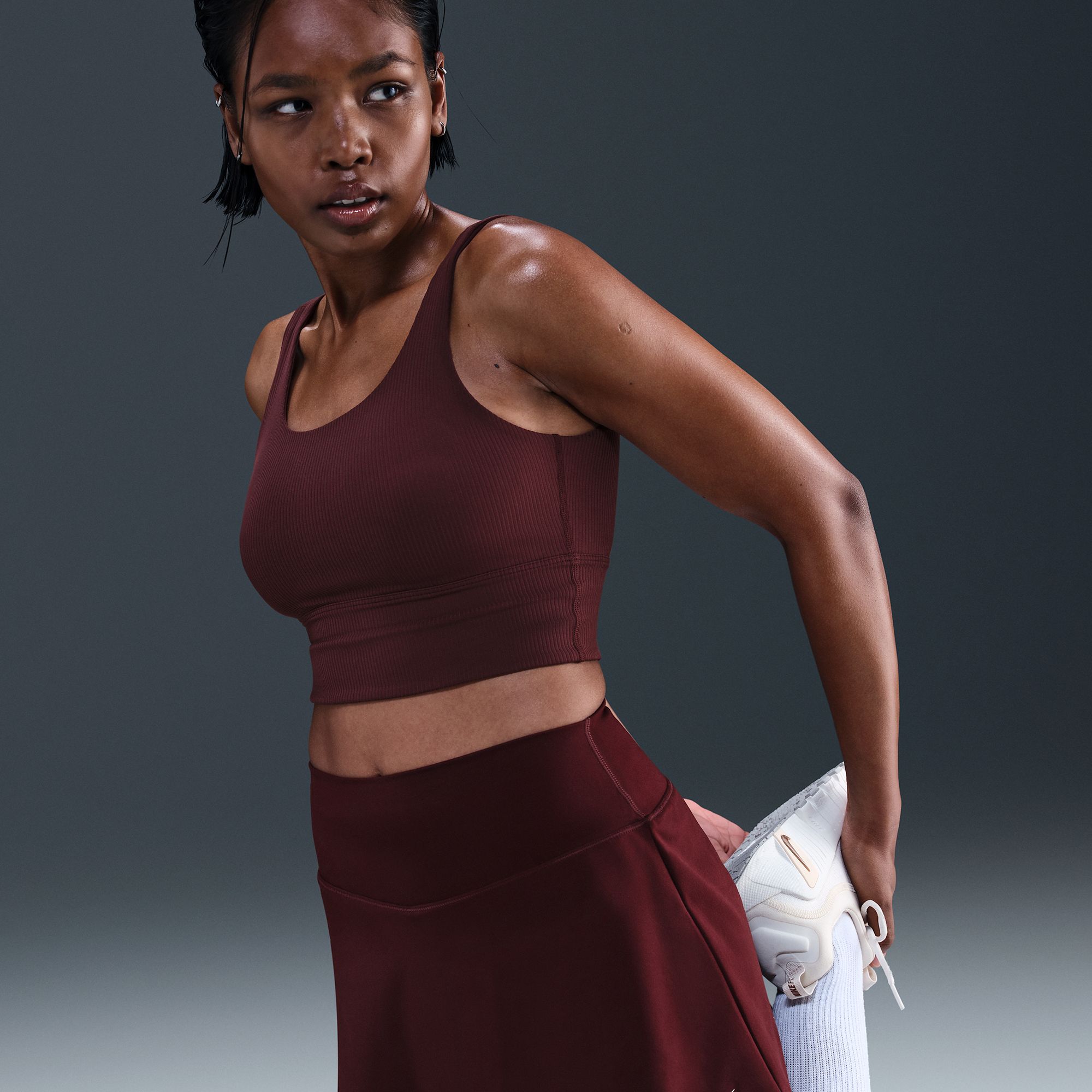 Nike Women's Zenvy Rib Light-Support Non-Padded Longline Sports