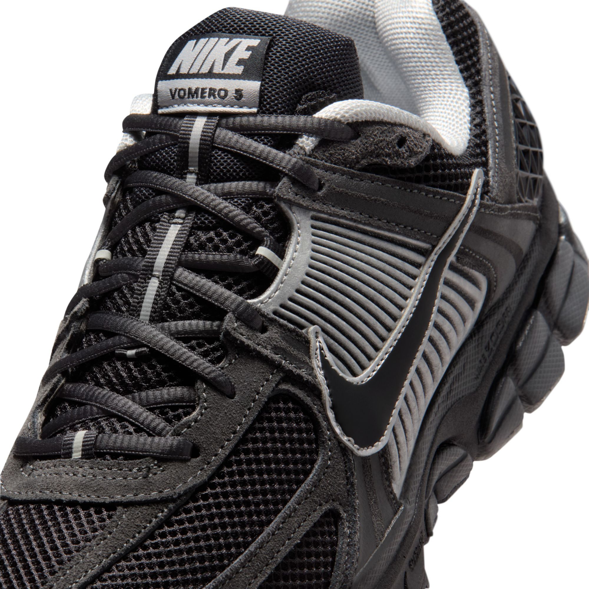 Nike Men's Zoom Vomero 5 Shoes product image
