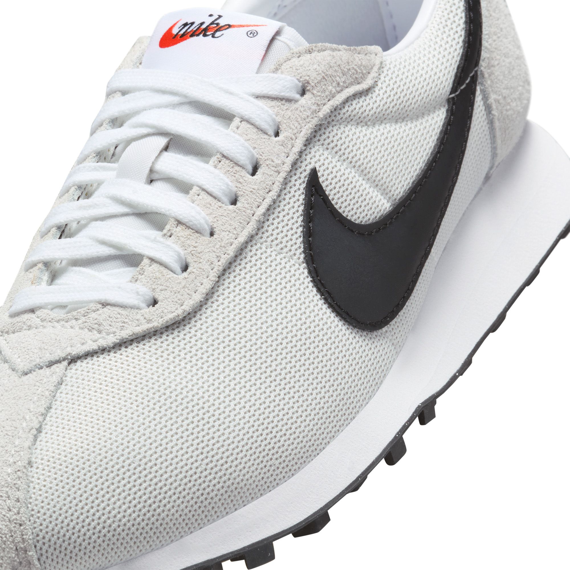 Nike Women's LD-1000 Shoes product image