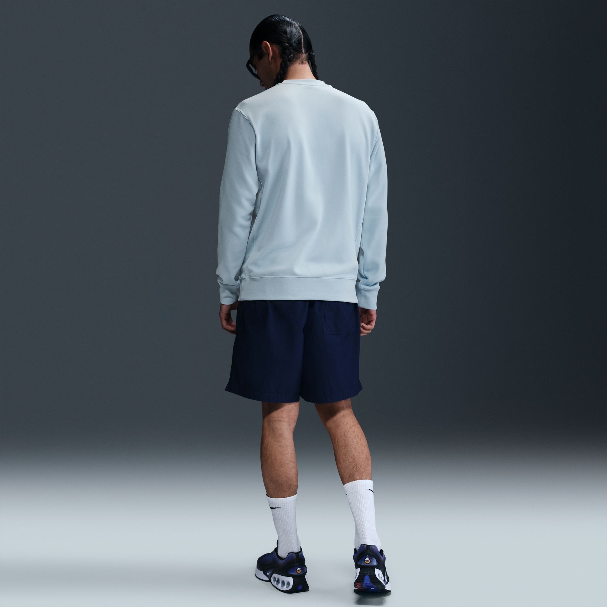 Nike Men's USA Light Blue Logo Crewneck Sweatshirt product image