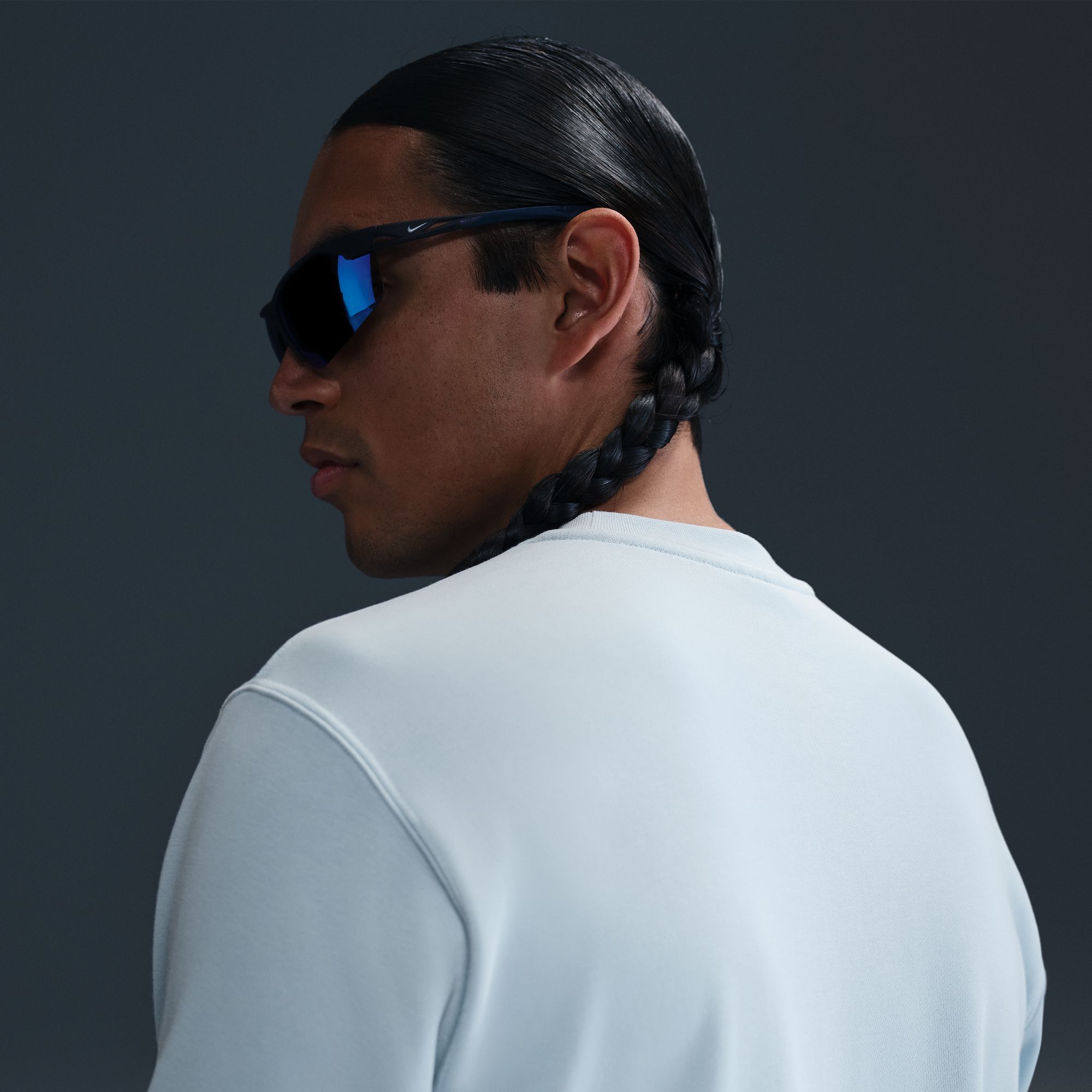 Nike Men's USA Light Blue Logo Crewneck Sweatshirt product image