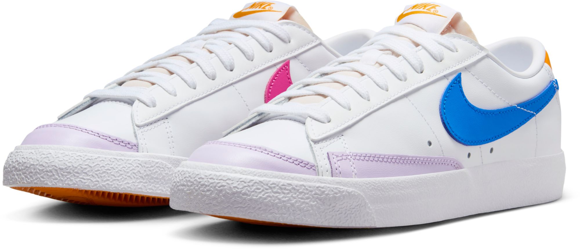 Nike Women's Blazer '77 Low Shoes product image