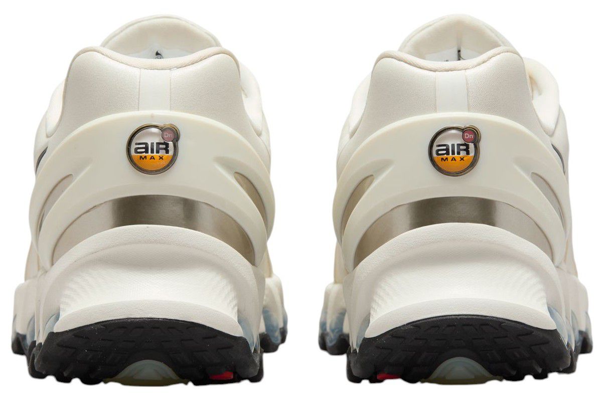 Nike Women's Air Max Dn8 Shoes product image