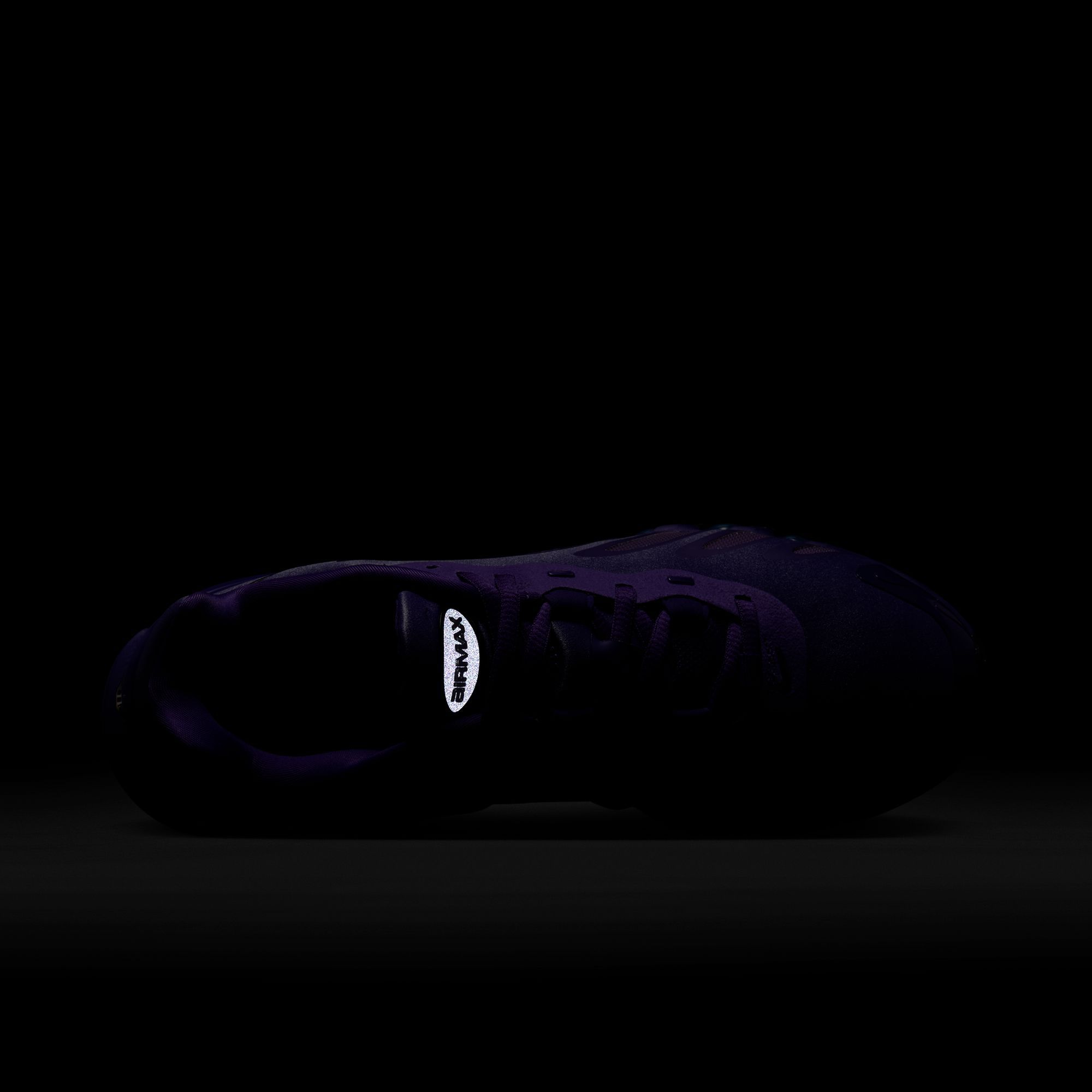 Nike Women's Air Max Dn8 Shoes product image