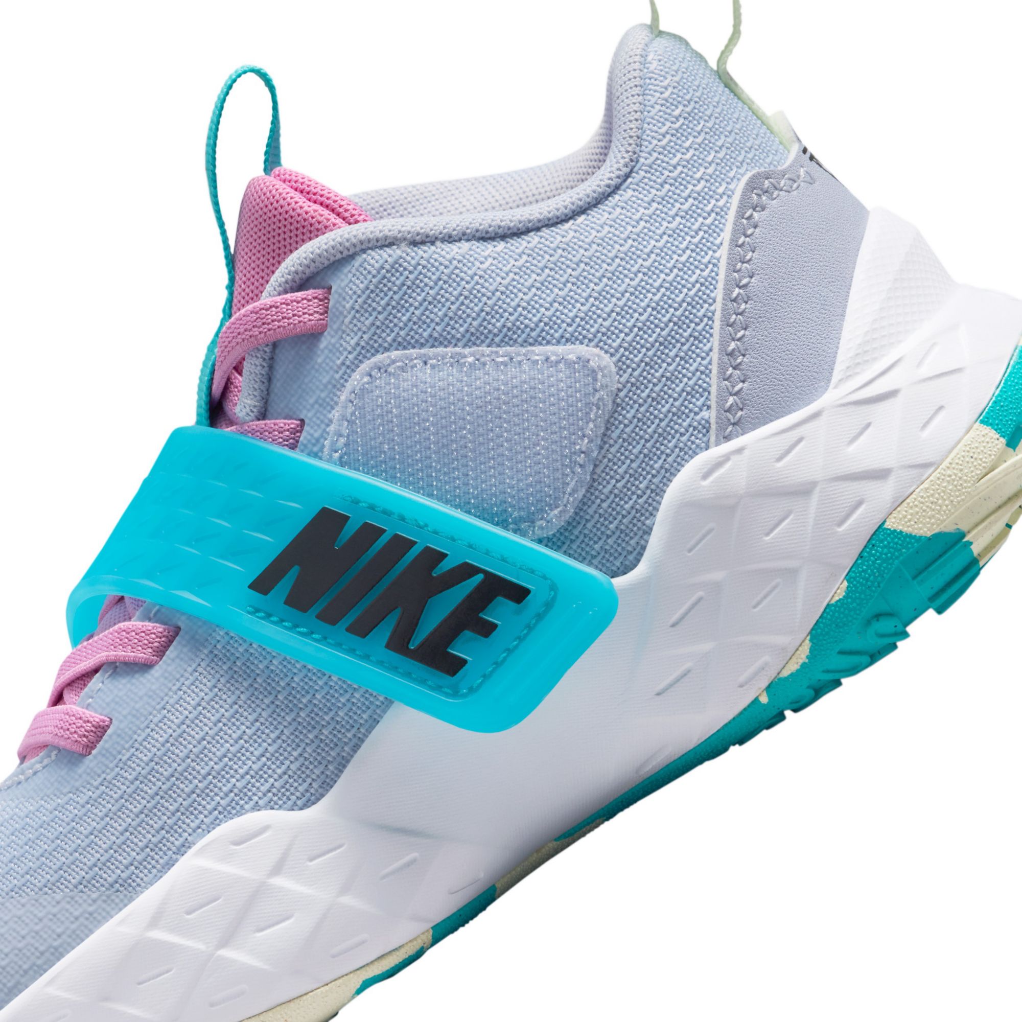 Nike Kids' Preschool Hustle D12 Basketball Shoes product image