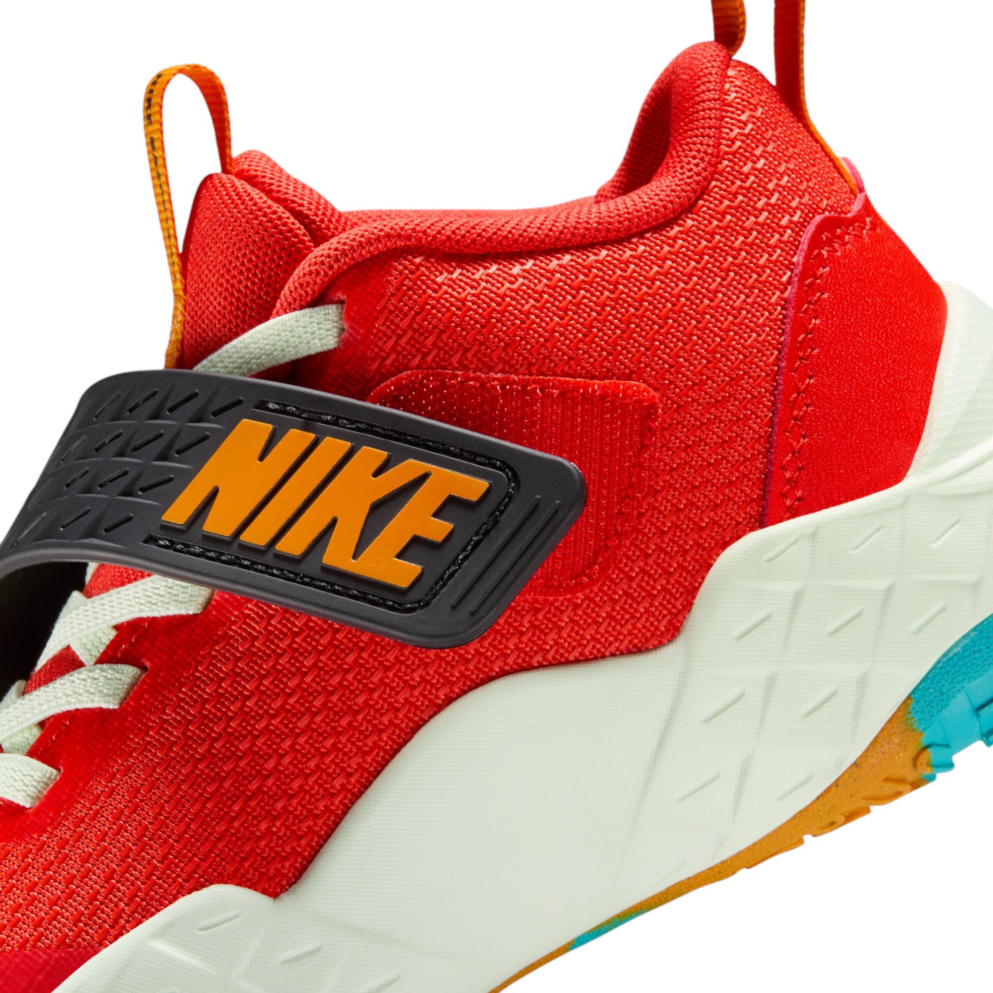 Nike Kids' Preschool Hustle D12 Basketball Shoes product image