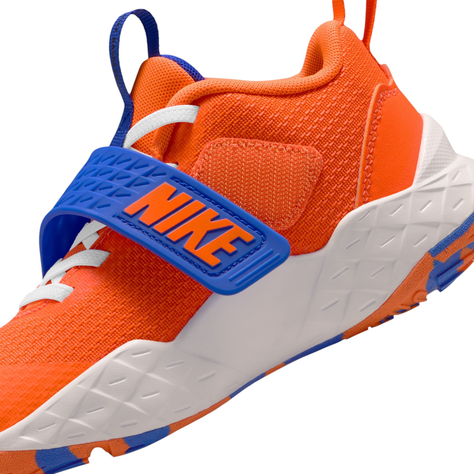 Nike Kids' Preschool Hustle D12 Basketball Shoes product image