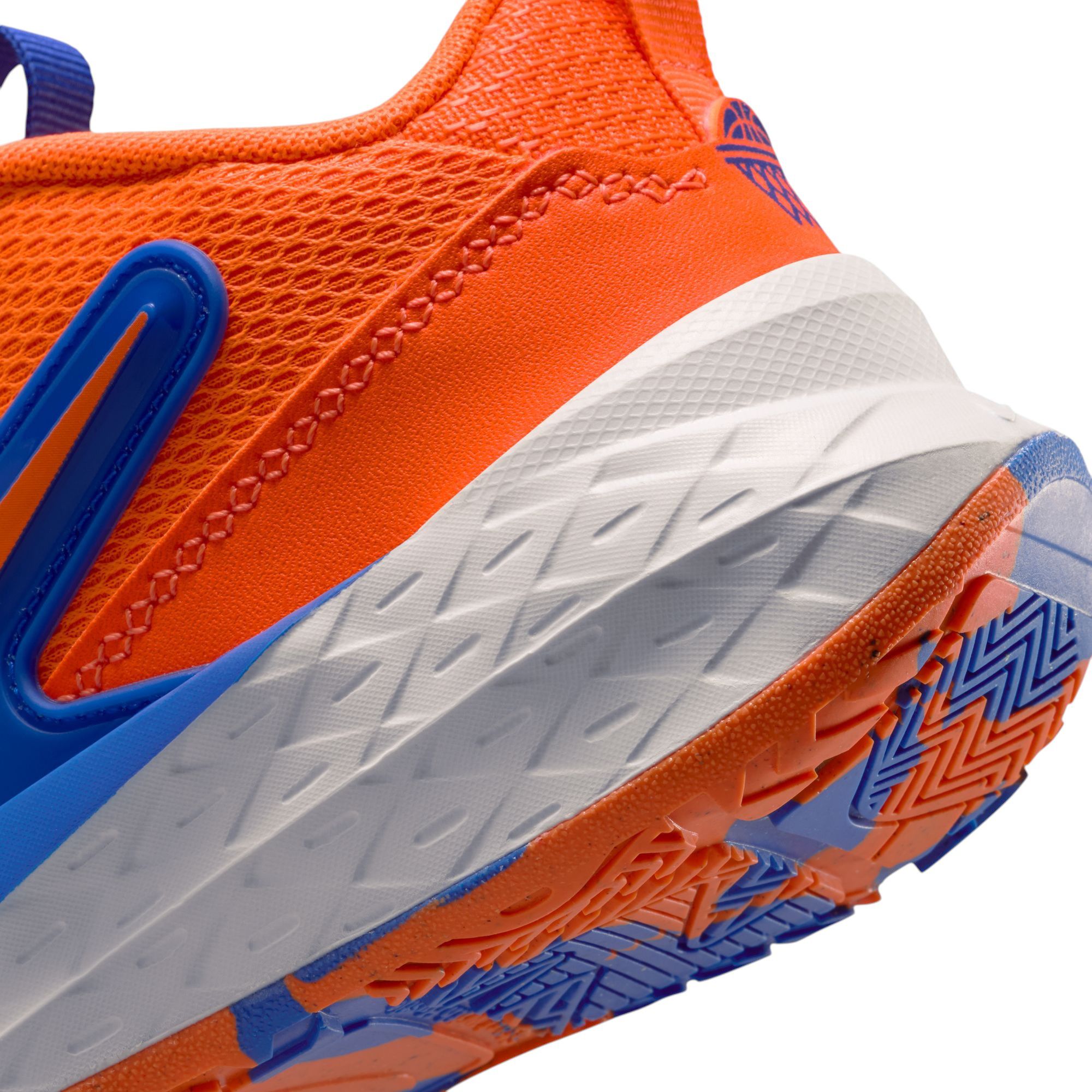 Nike Kids' Preschool Hustle D12 Basketball Shoes product image