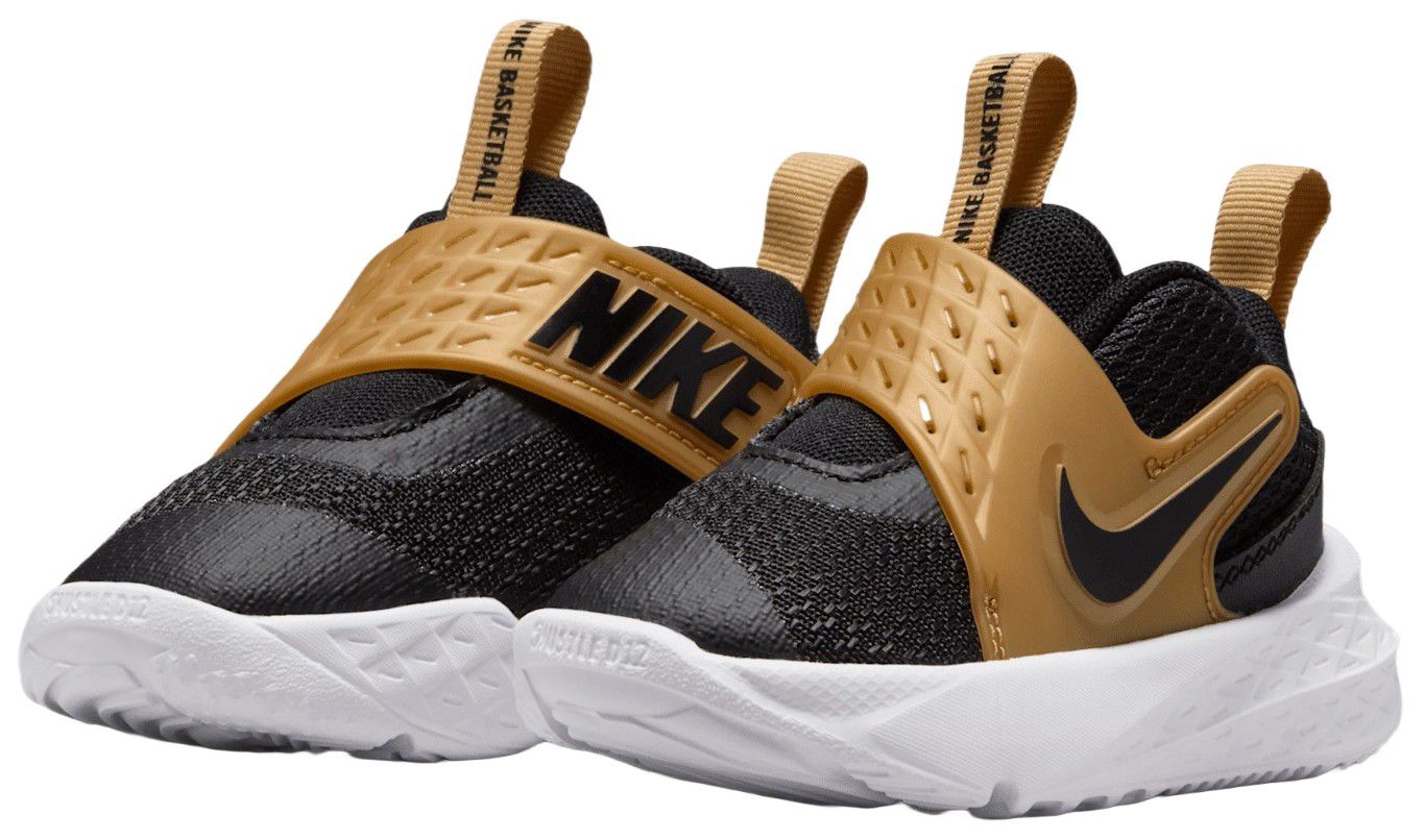 Nike Toddler Hustle D12 Basketball Shoes product image