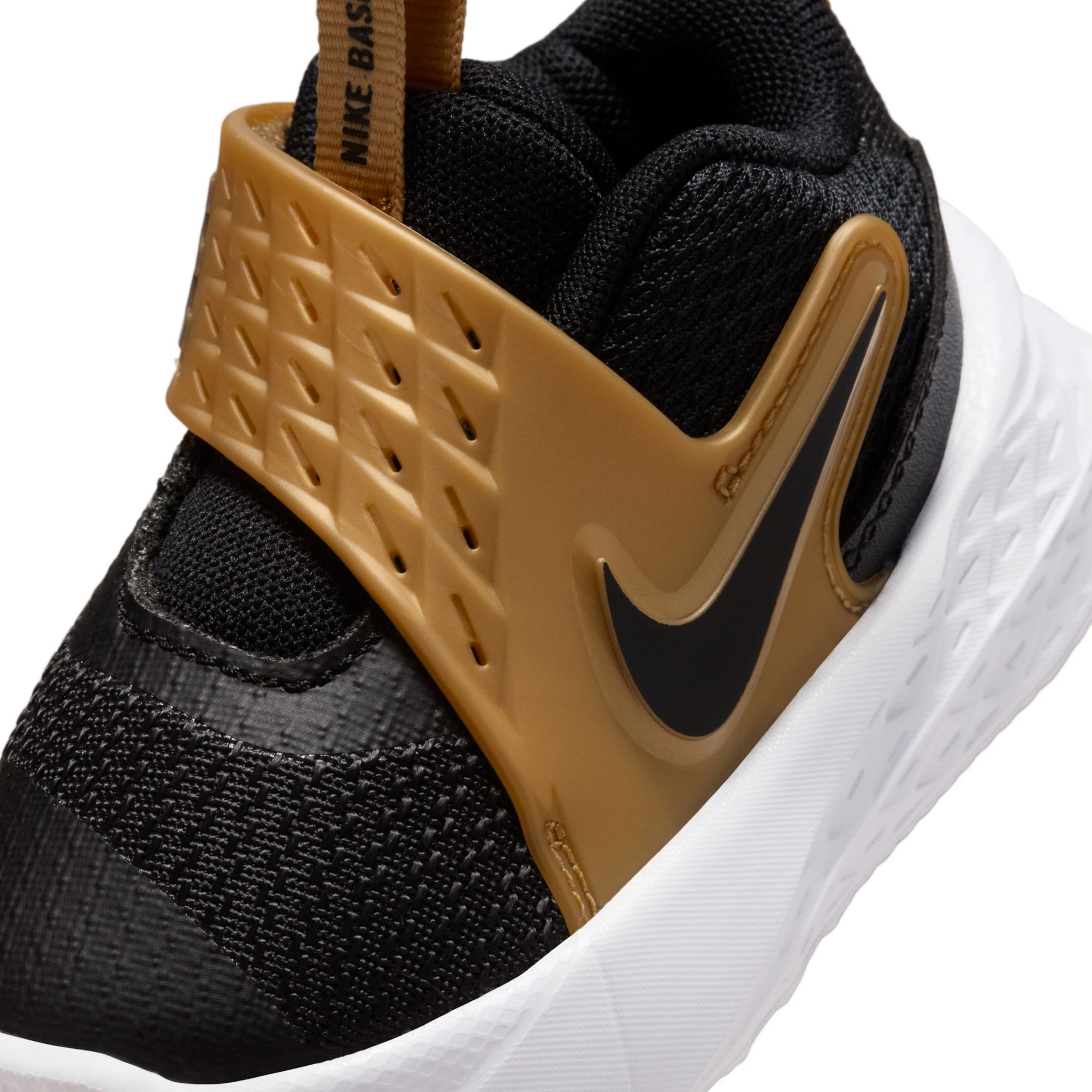 Nike Toddler Hustle D12 Basketball Shoes product image