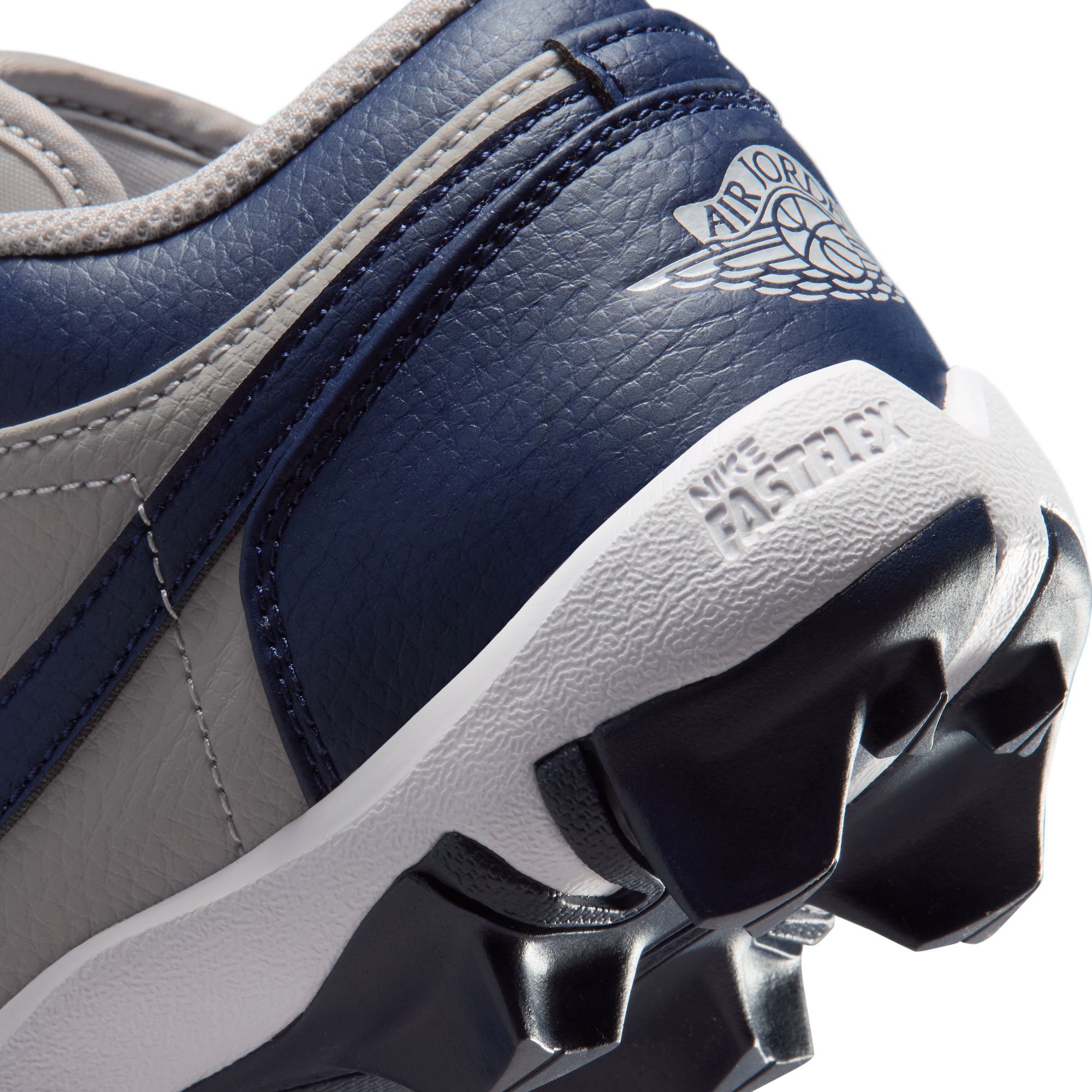 Jordan 1 Kids' Multisport Cleats product image