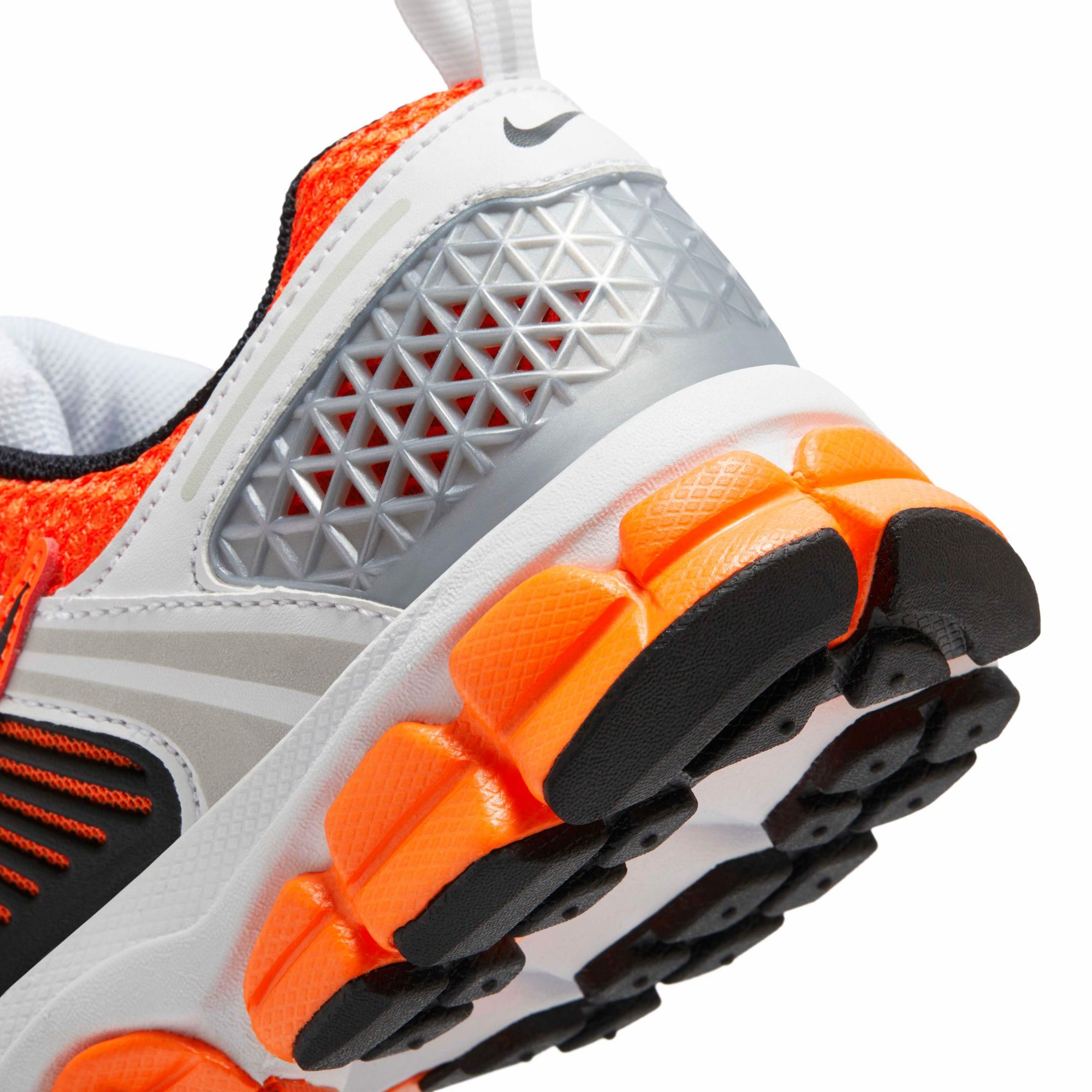 Nike Kids' Grade School Vomero 5 Shoes product image