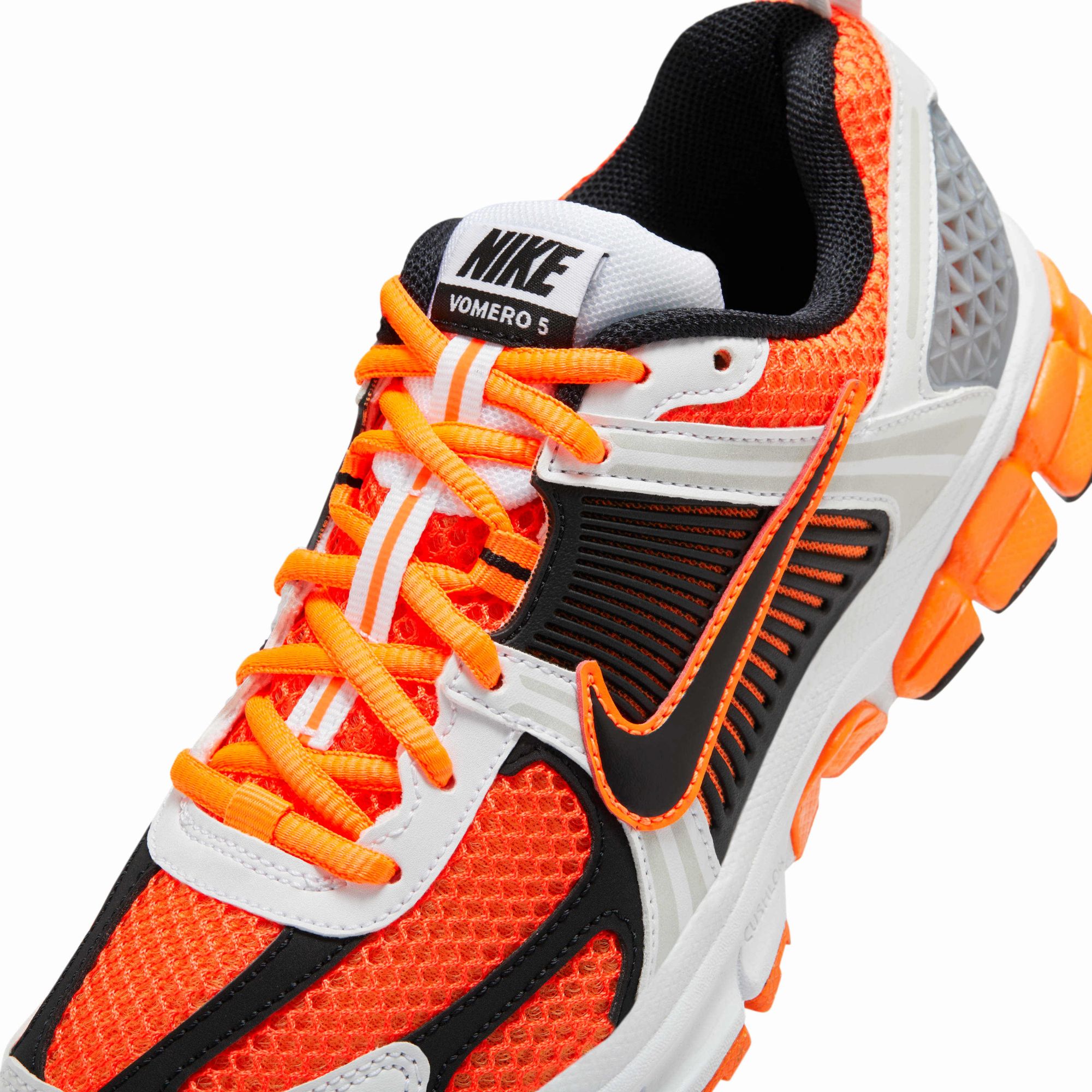 Nike Kids' Grade School Vomero 5 Shoes product image