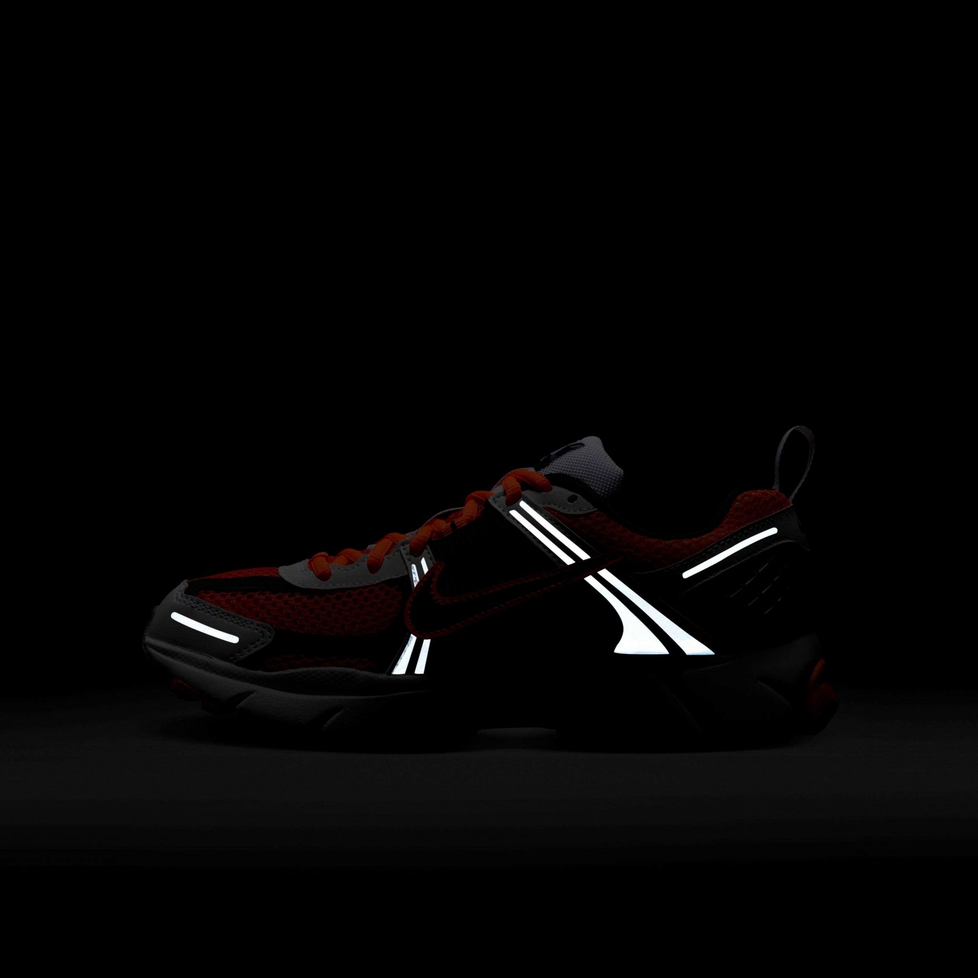 Nike Kids' Grade School Vomero 5 Shoes product image