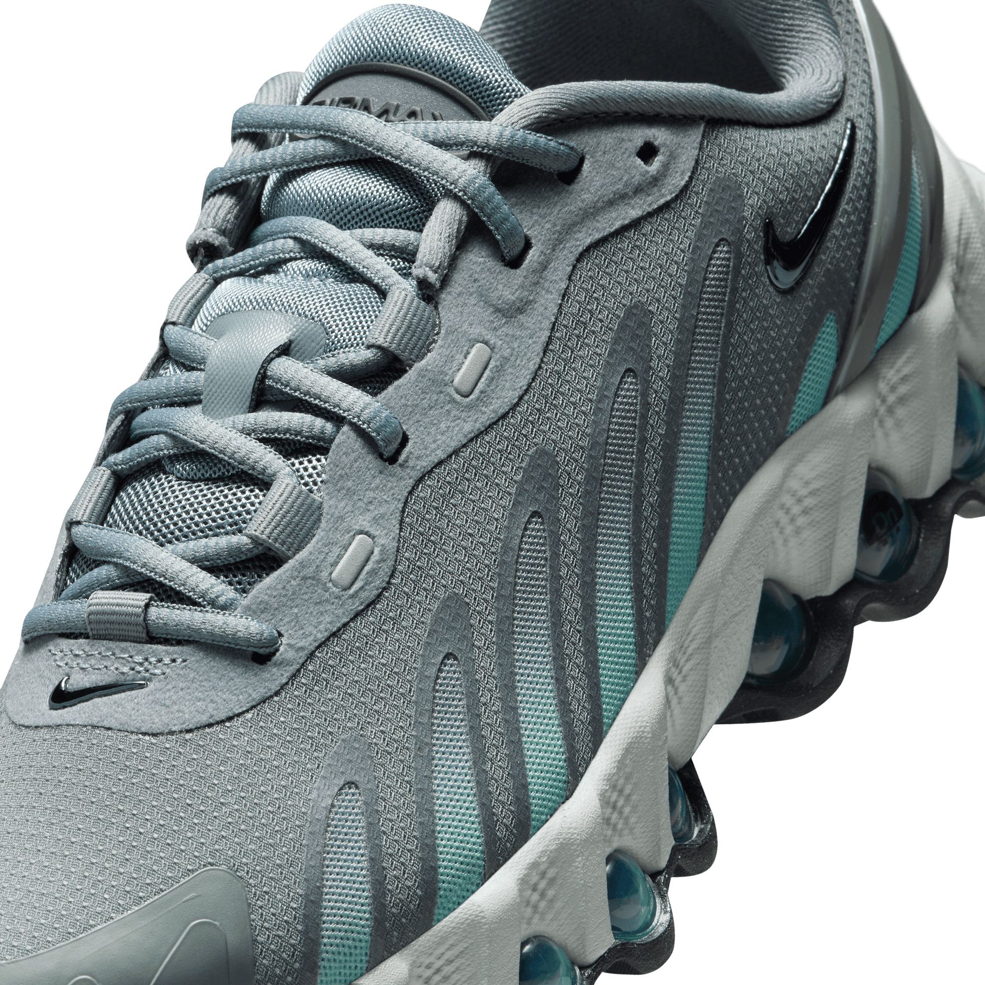 Nike Kids' Grade School Air Max Dn8 Shoes product image