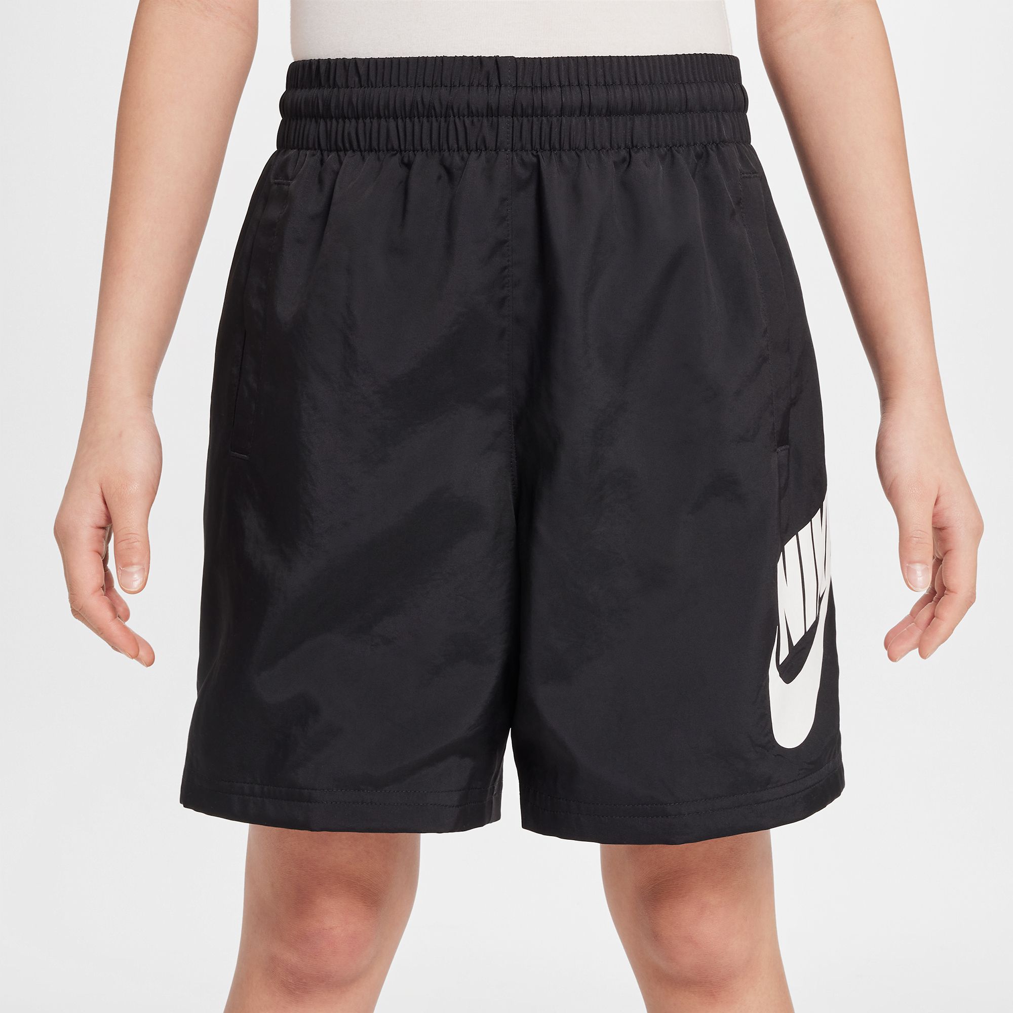 Nike Kids' Sportswear Club Woven 6" Short product image