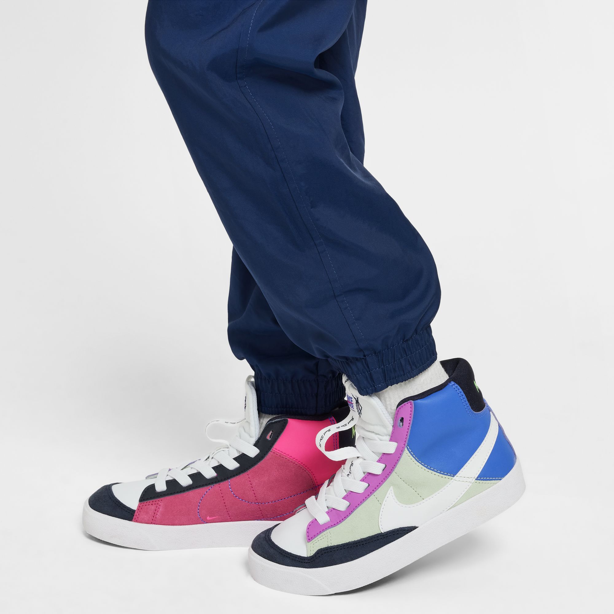 Nike Kids' Sportswear Club Woven Joggers product image