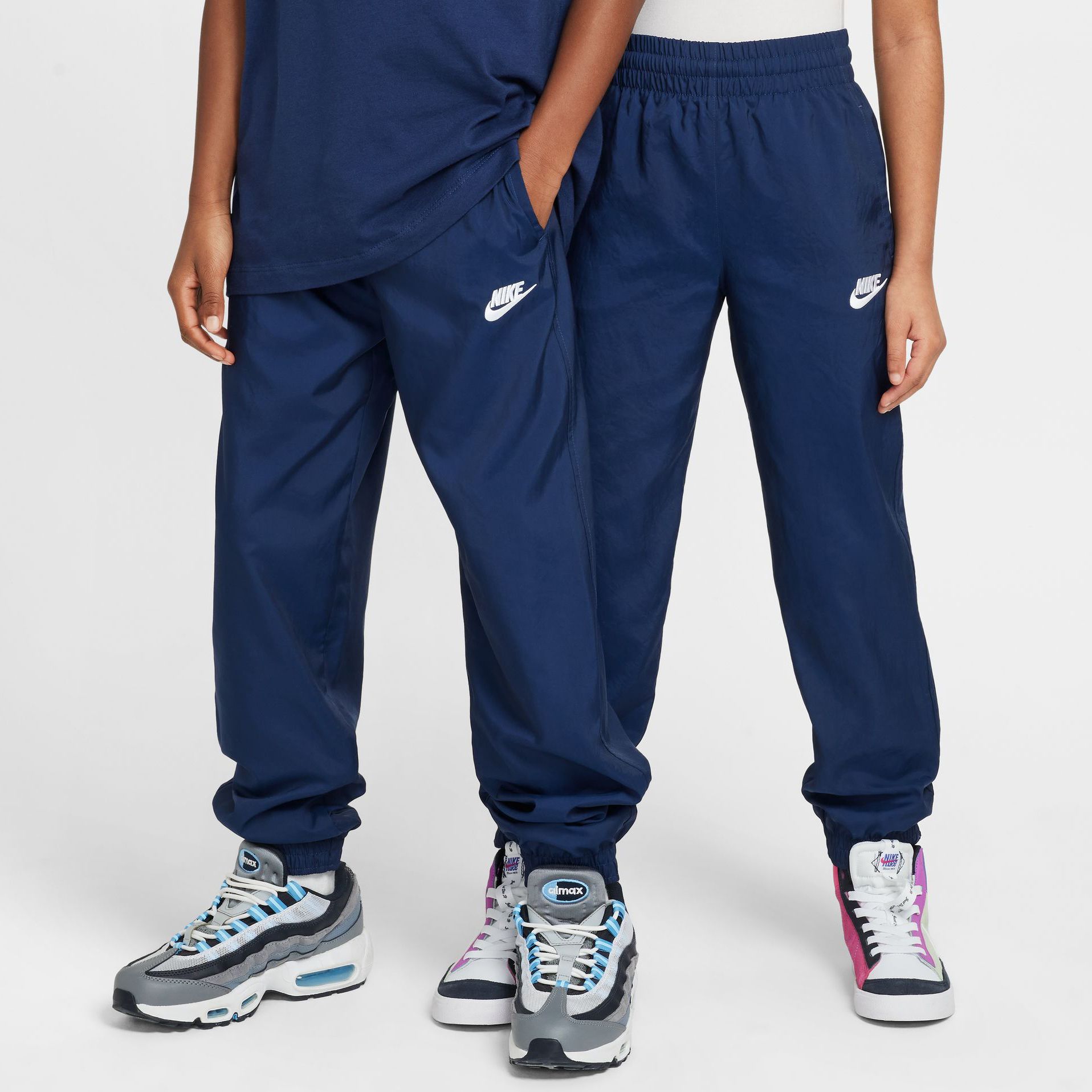 Nike Kids' Sportswear Club Woven Joggers product image