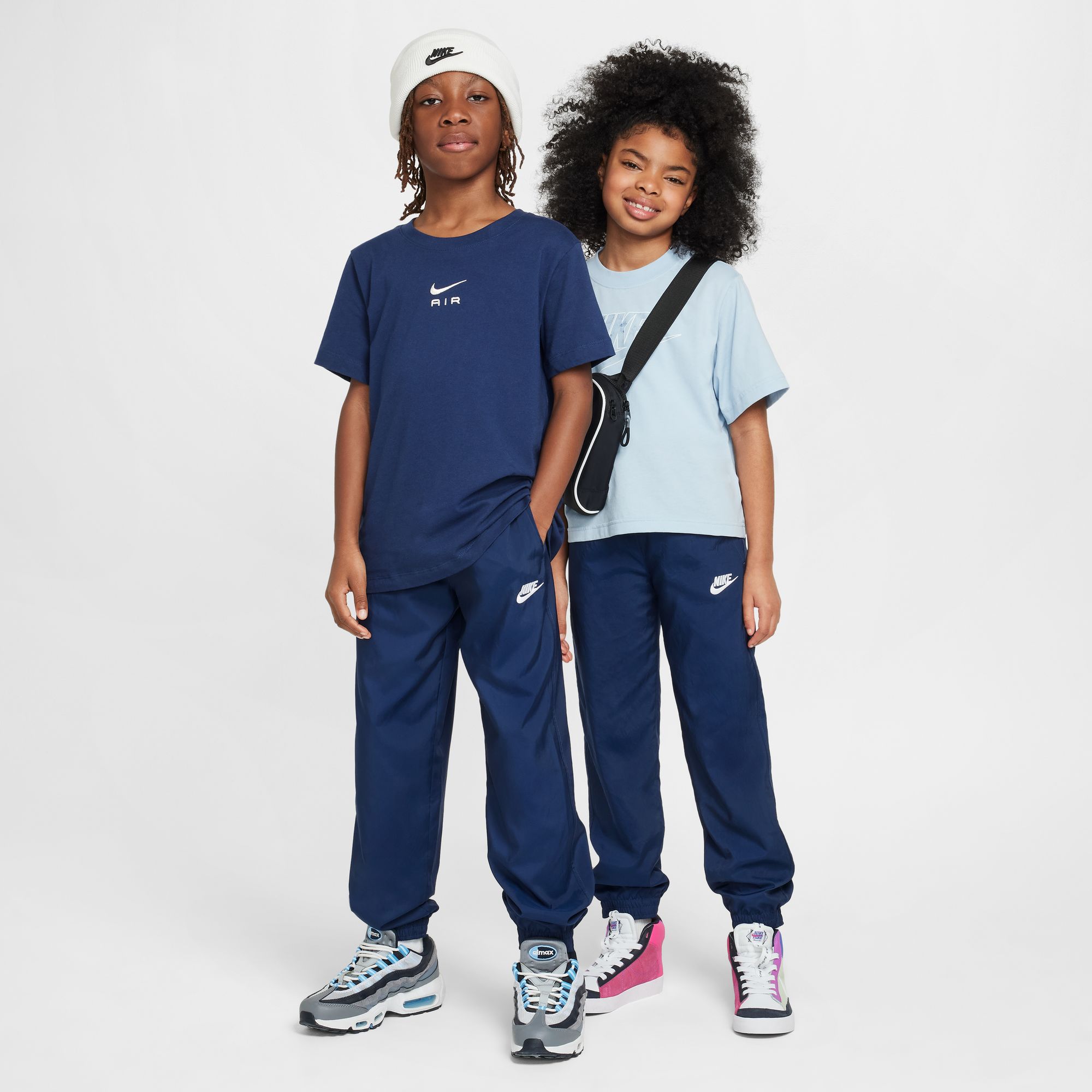Nike Kids' Sportswear Club Woven Joggers product image