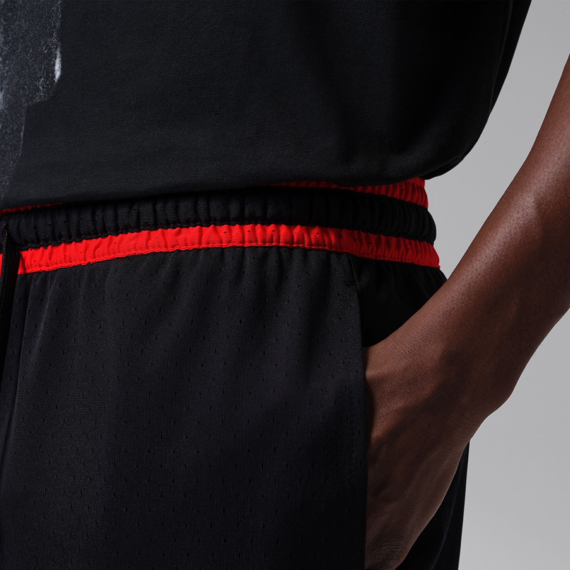 Jordan Men's Dri-FIT Sport Mesh Diamond Shorts product image