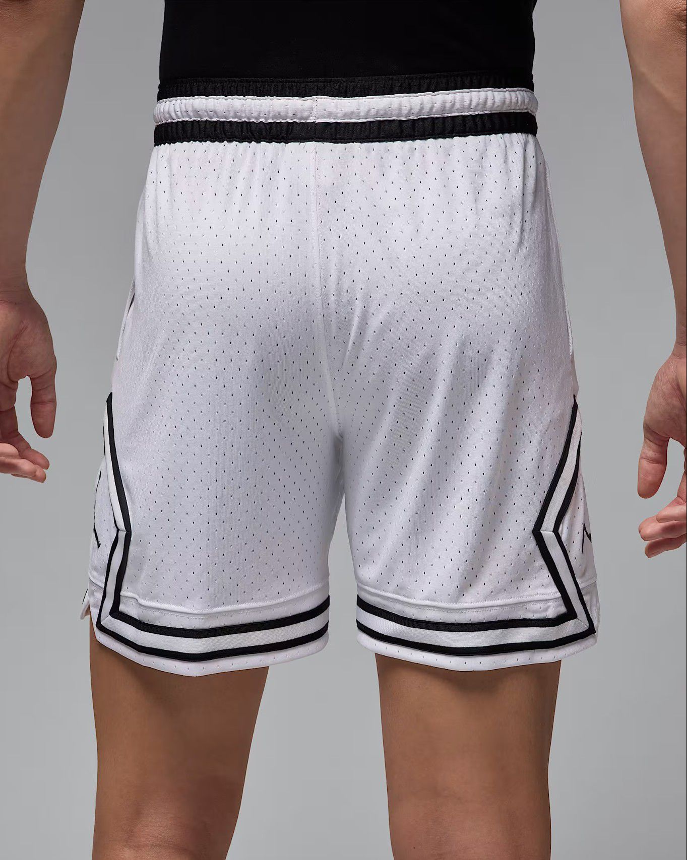 Jordan Men's Dri-FIT Sport Mesh Diamond Shorts product image