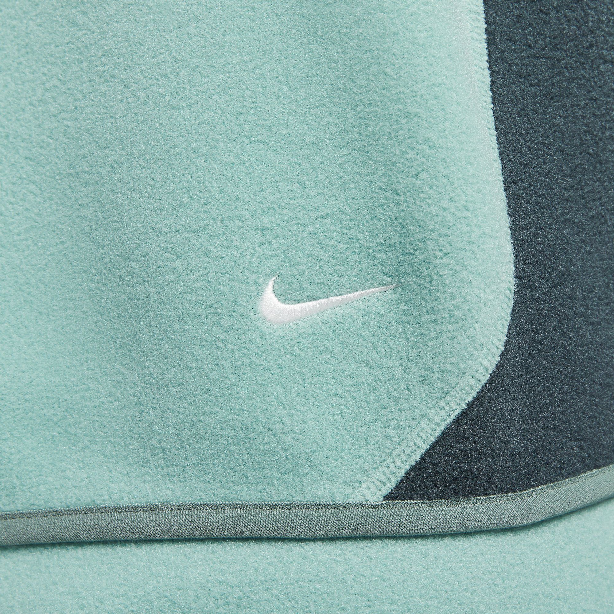 Nike Women's ACG "Wolf Tree" 1/2-Zip Top product image