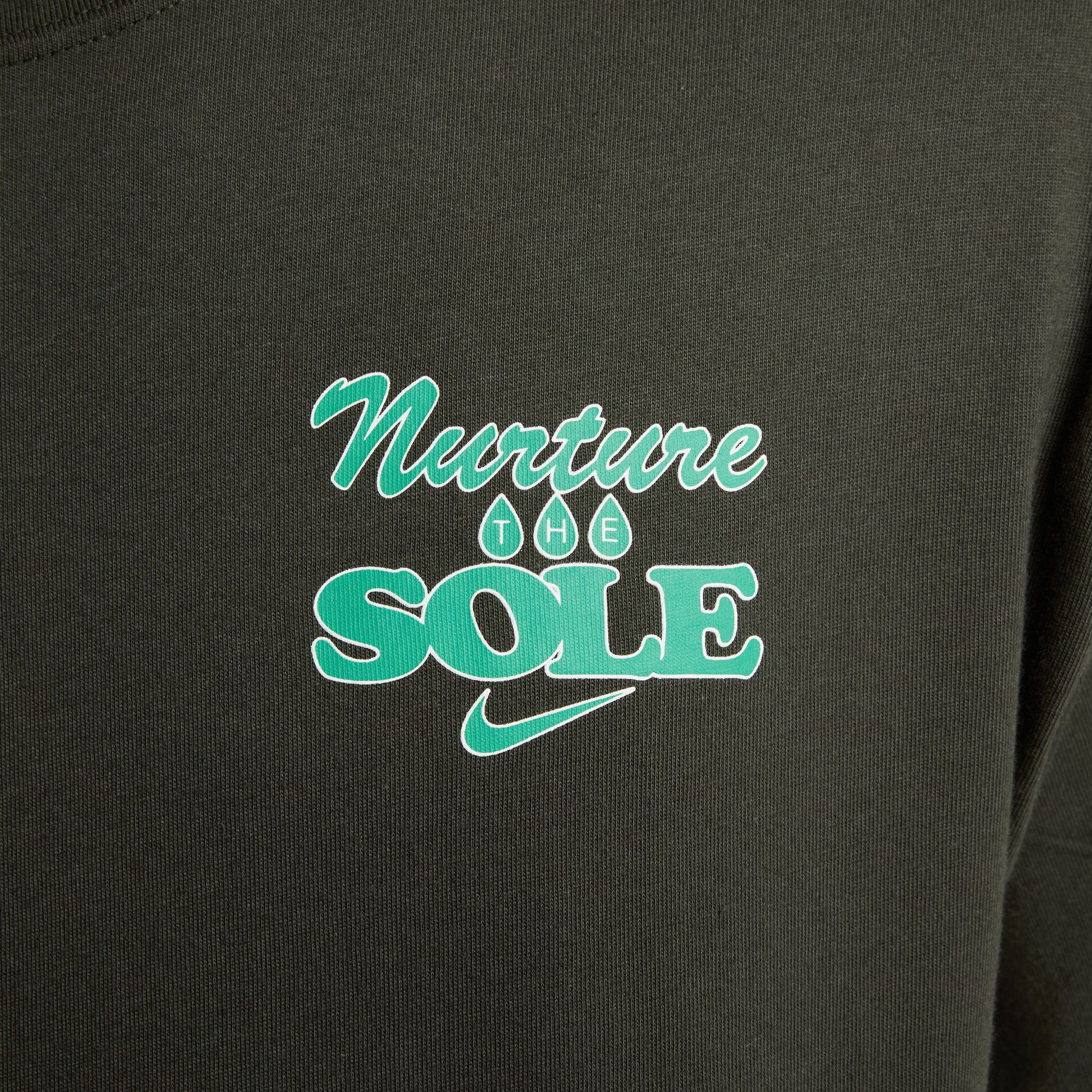 Nike Men's Sportswear M90 Blooming Graphic T-Shirt product image