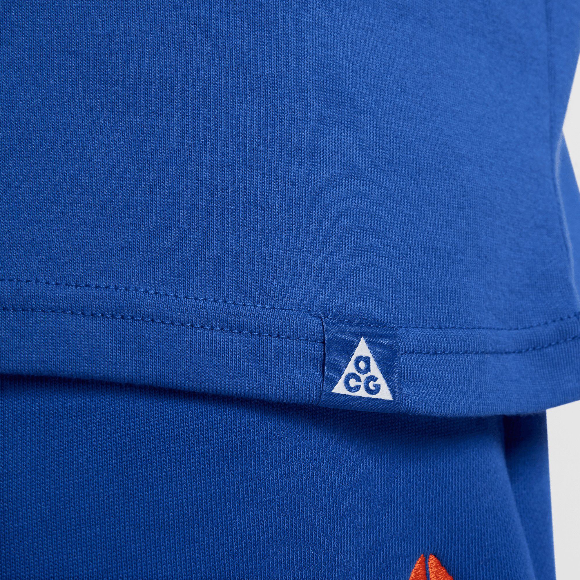 Nike Men's ACG Dri-FIT Toucan Graphic T-Shirt product image