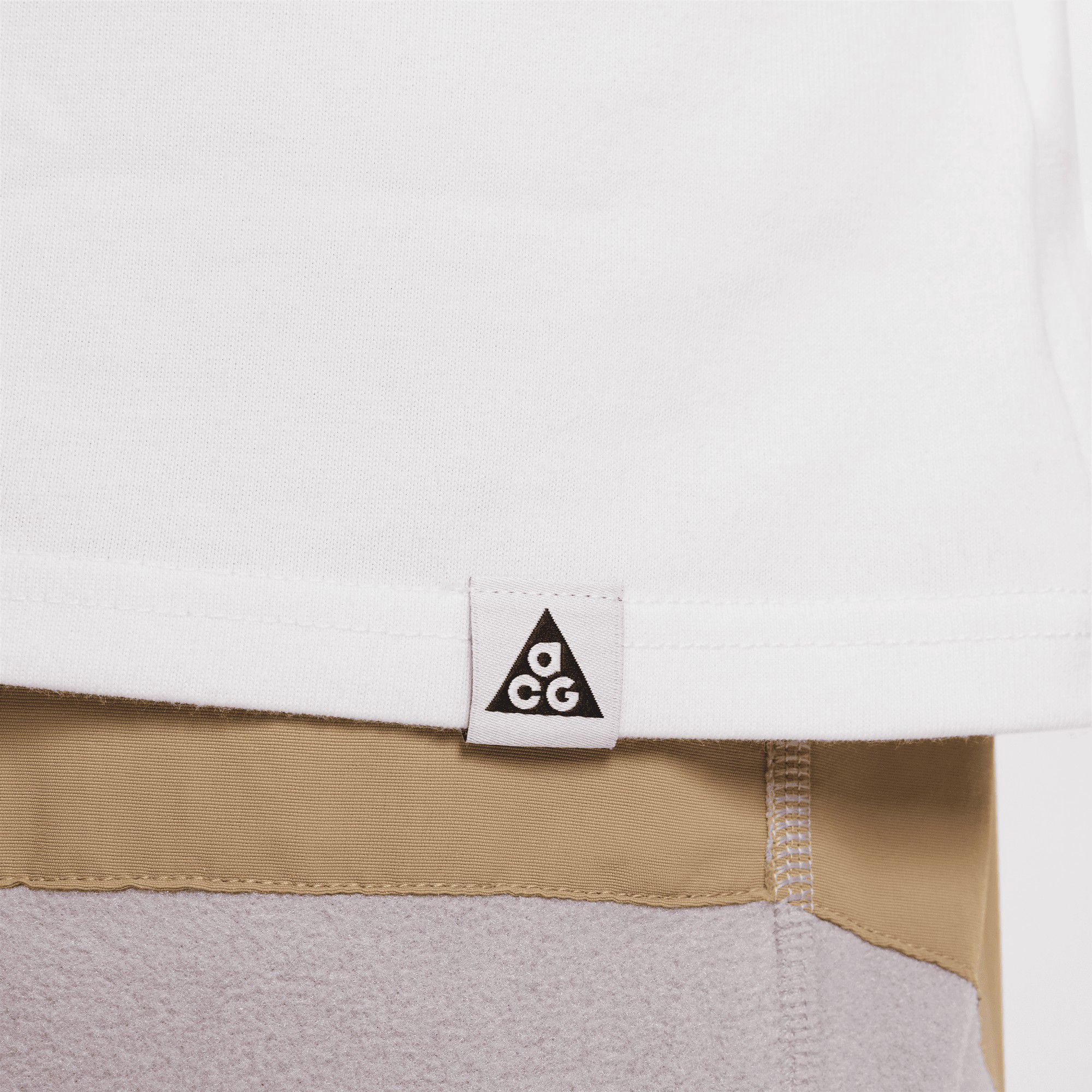 Nike Men's ACG Dri-FIT Toucan Graphic T-Shirt product image