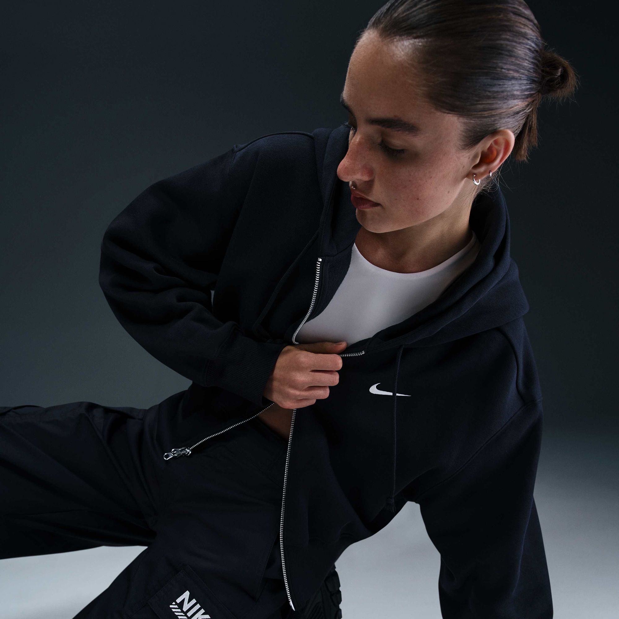 Nike Women's Sportswear Phoenix Fleece Loose Cropped Full-Zip Hoodie product image