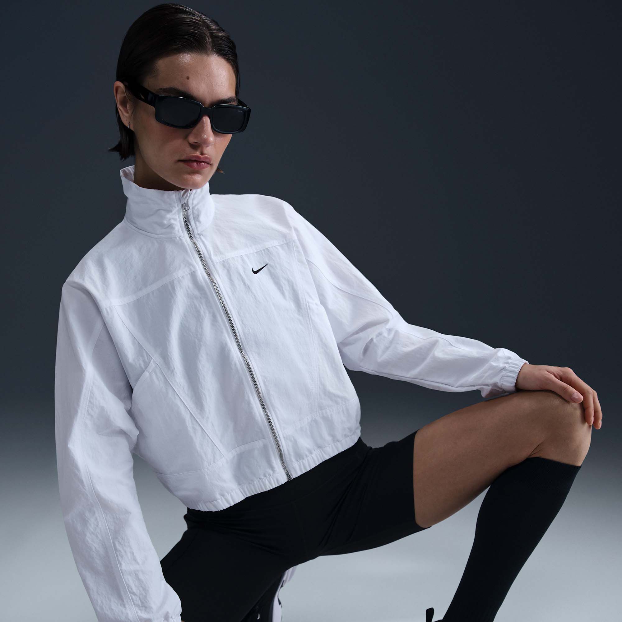 Nike Women's Sportswear Everything Wovens Repel UV Protection Jacket product image