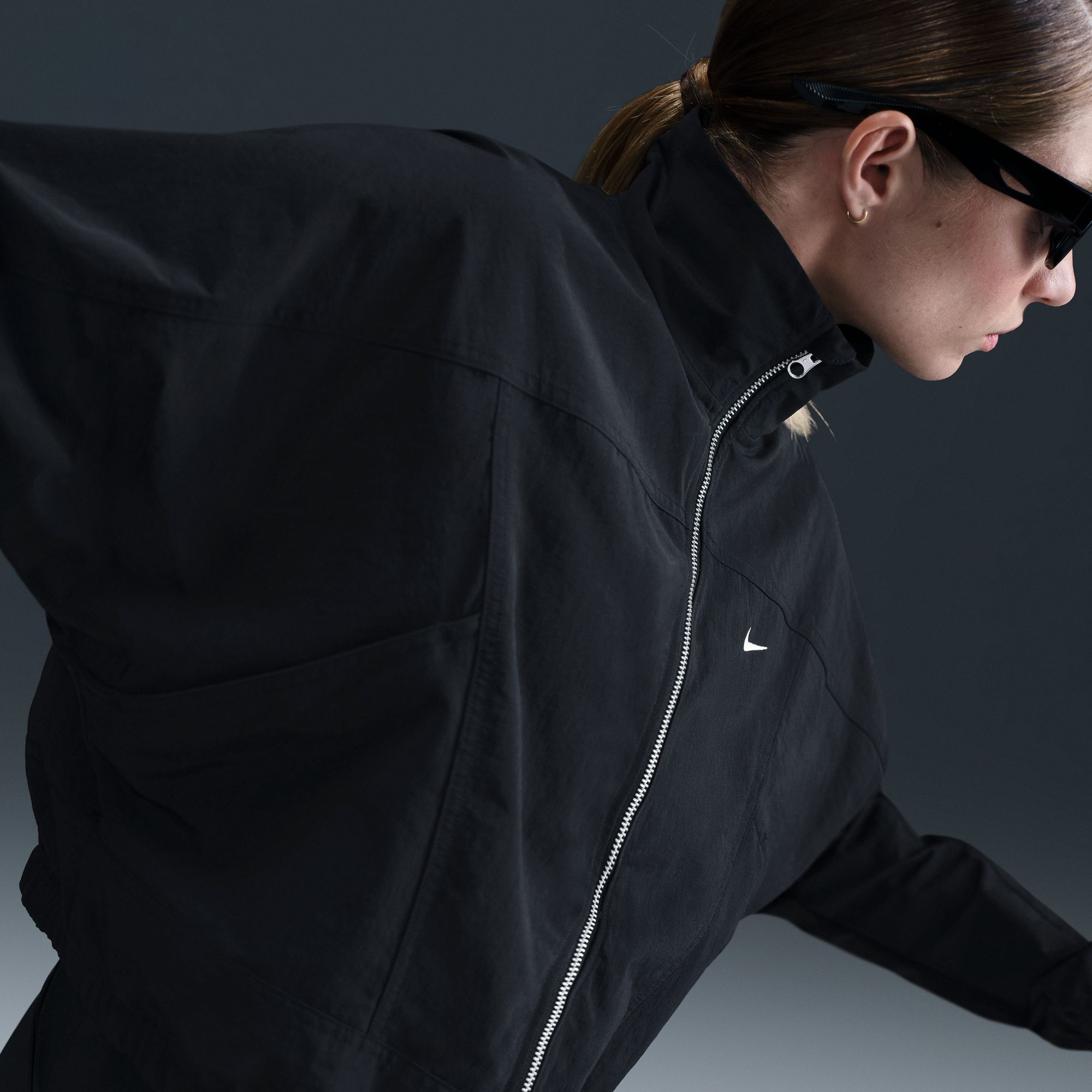 Nike Women's Sportswear Everything Wovens Repel UV Protection Jacket product image